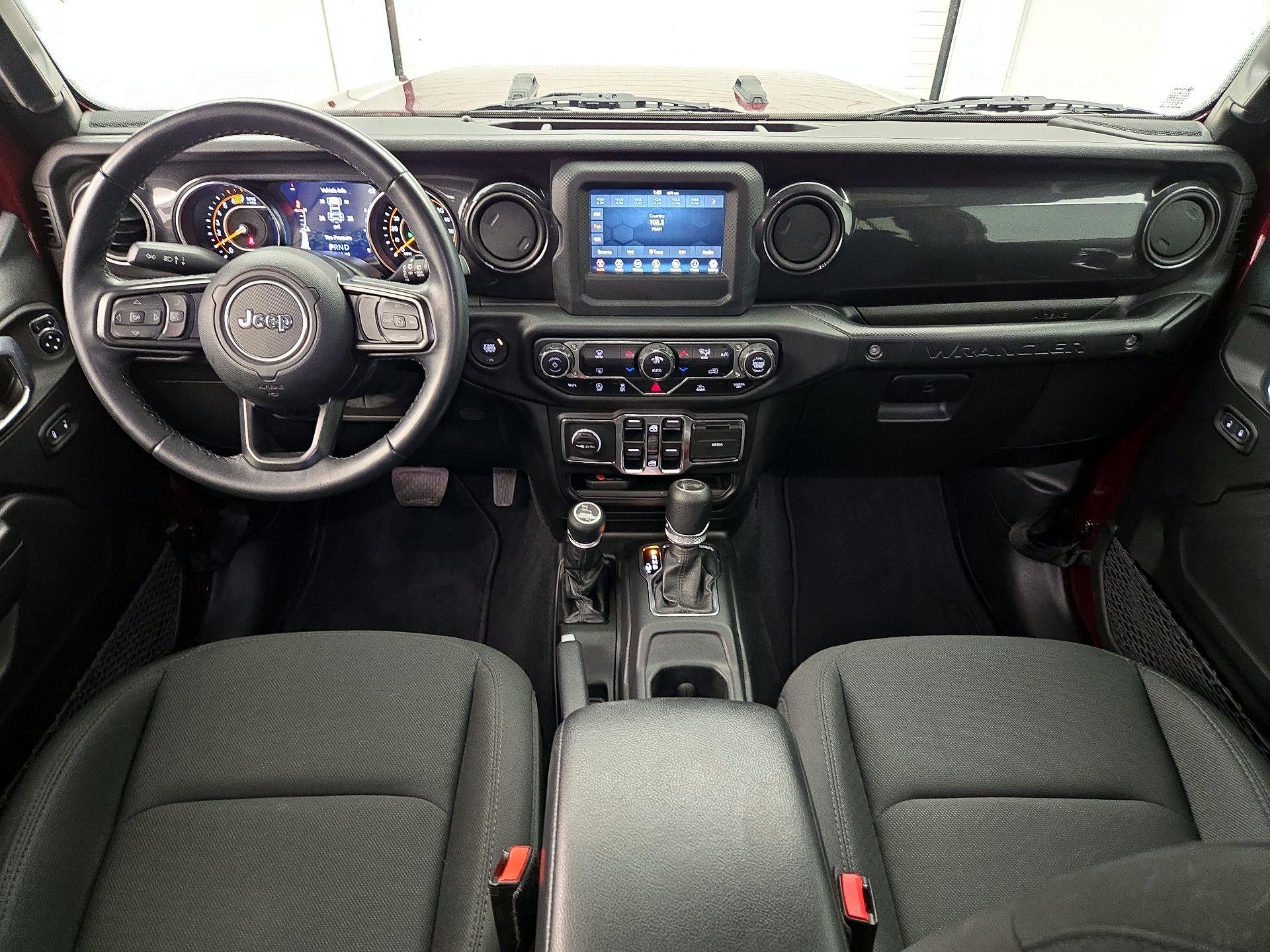 Thumbnail: 2021 Jeep Wrangler - 9