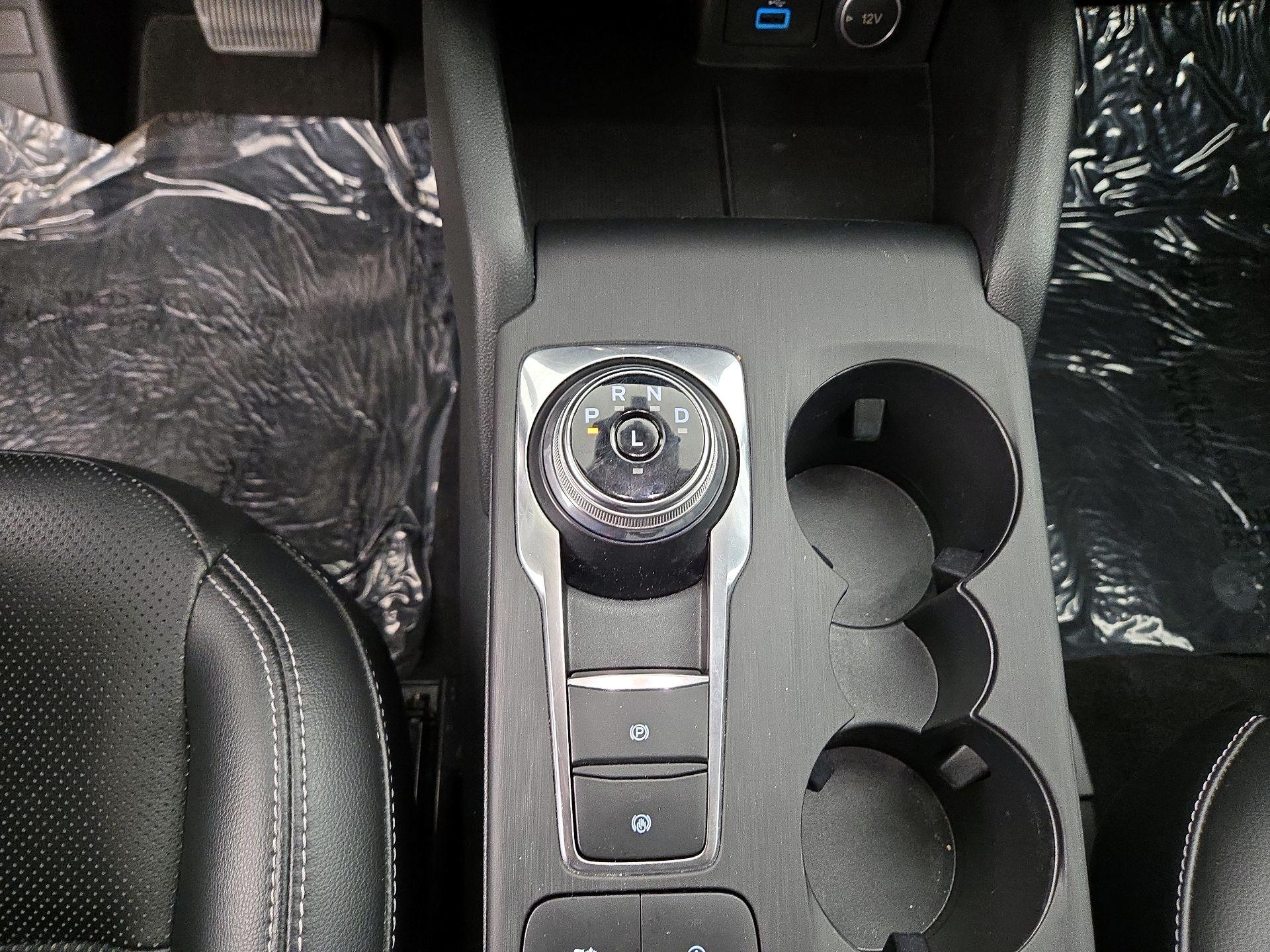 Thumbnail: 2020 Ford Escape - 17