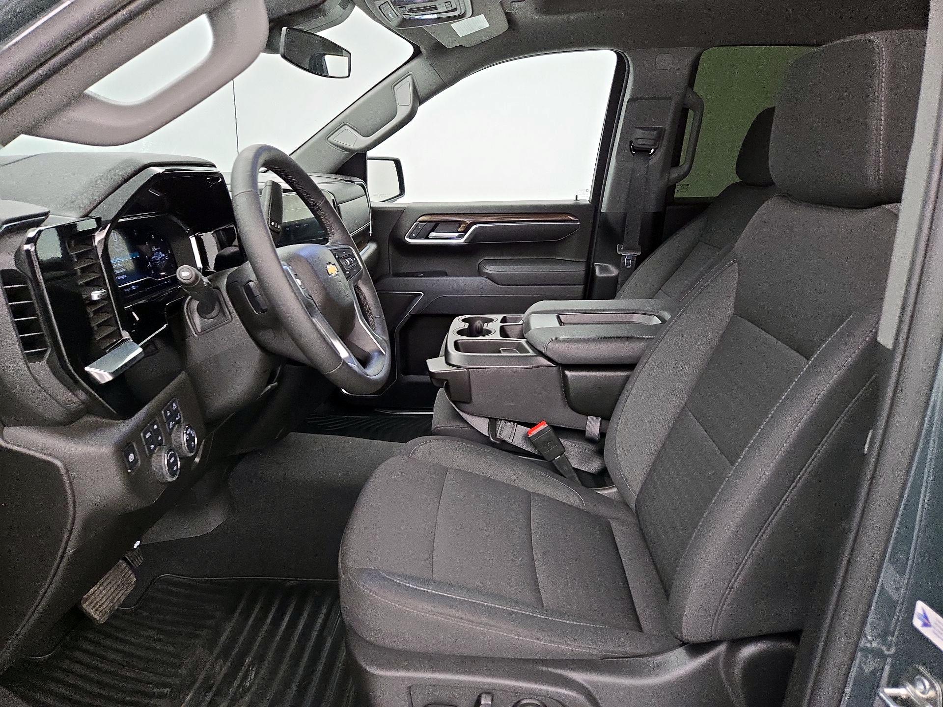 Thumbnail: 2025 Chevrolet Silverado 1500 - 11