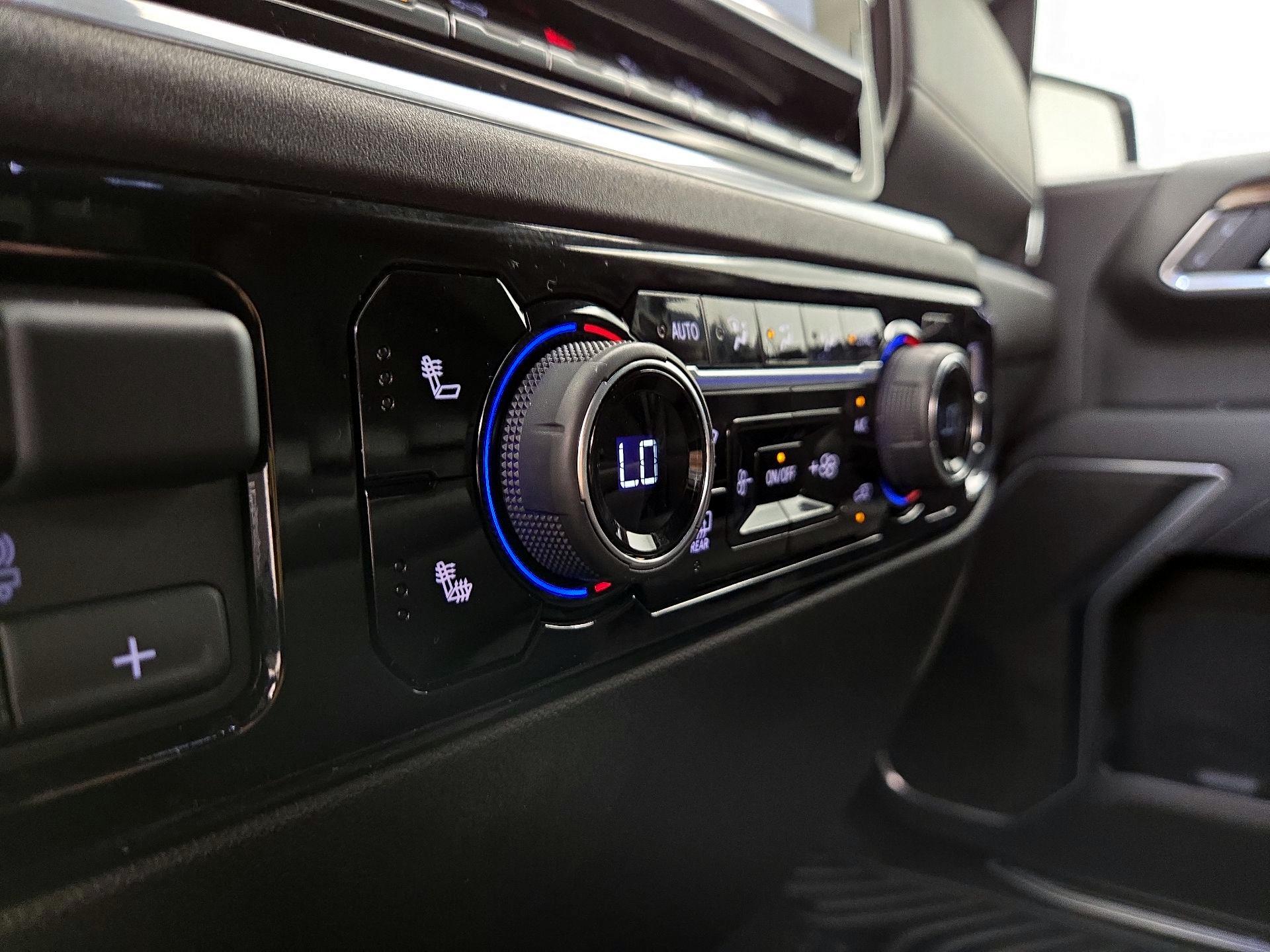 Thumbnail: 2025 Chevrolet Silverado 1500 - 16