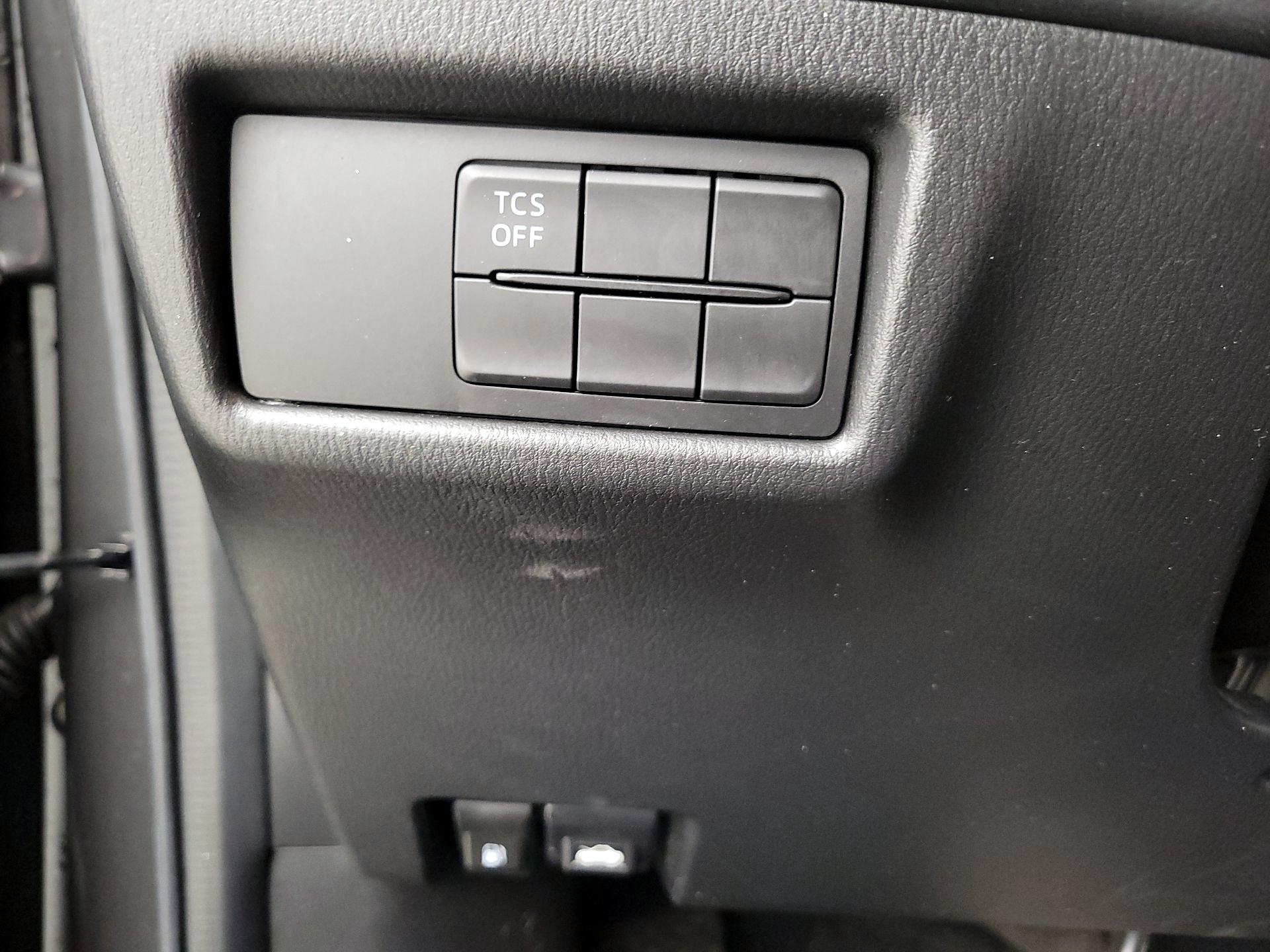 Thumbnail: 2017 Mazda CX-5 - 13