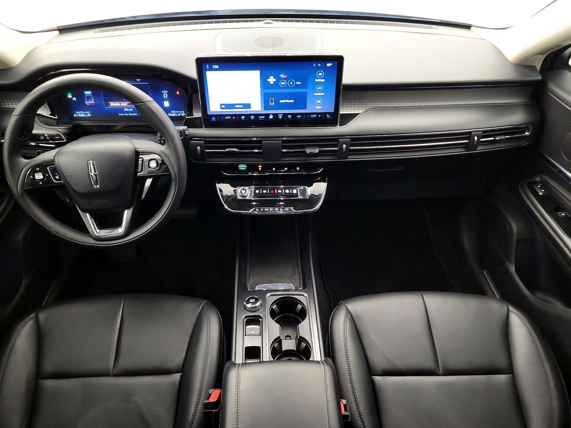 Thumbnail: 2023 Lincoln Corsair - 9