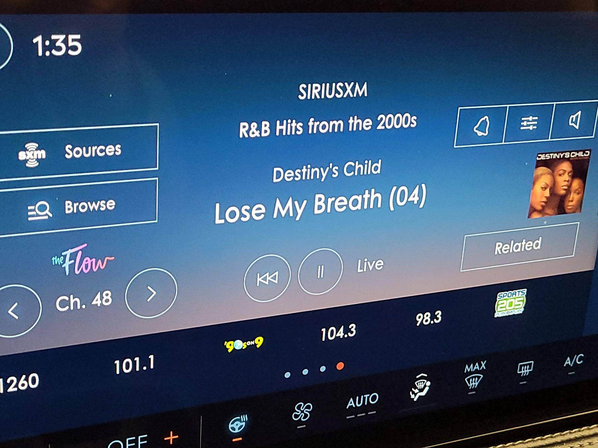 Thumbnail: 2023 Lincoln Corsair - 16