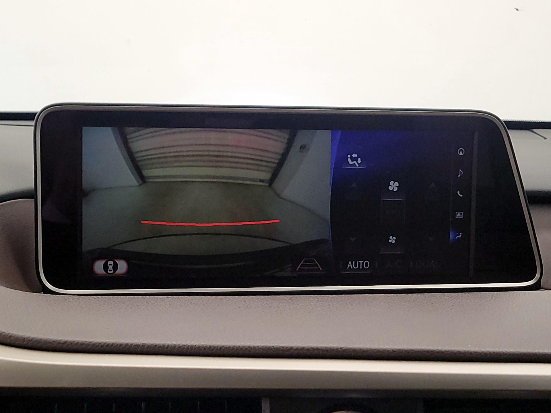 Thumbnail: 2016 Lexus RX - 15