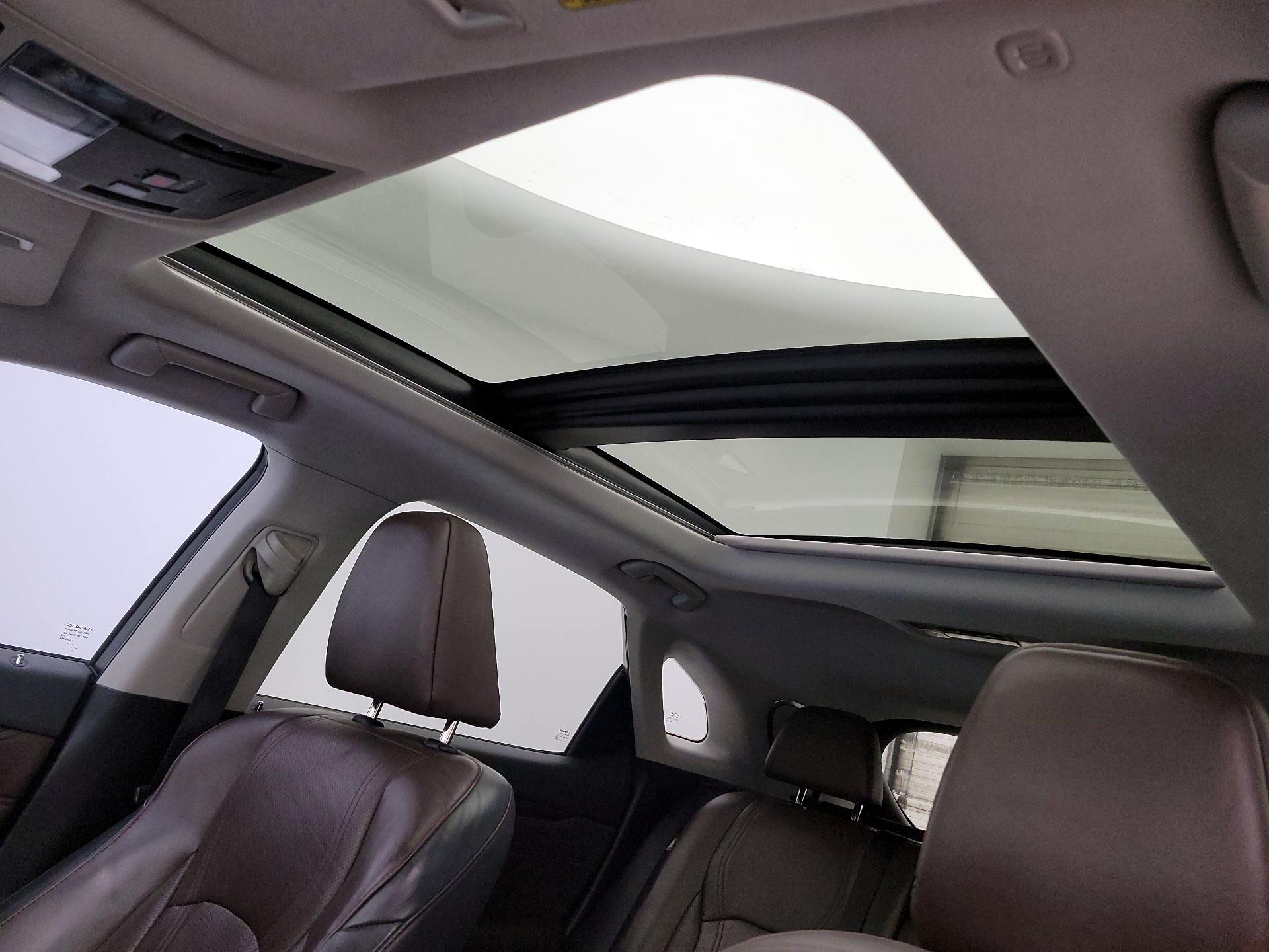 Thumbnail: 2016 Lexus RX - 20