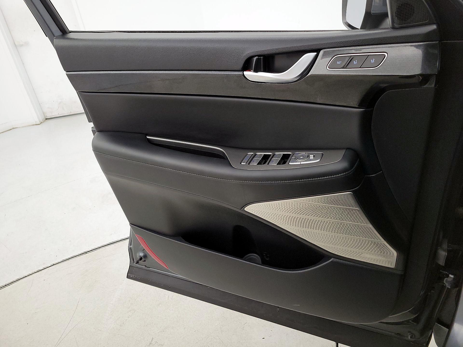 Thumbnail: 2021 Hyundai Palisade - 12