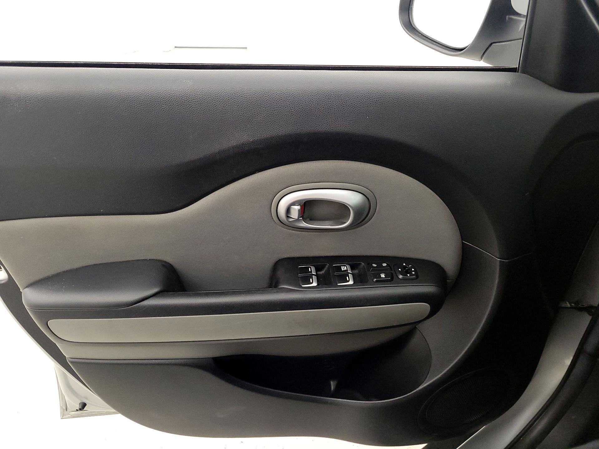 Thumbnail: 2018 Kia Soul - 12