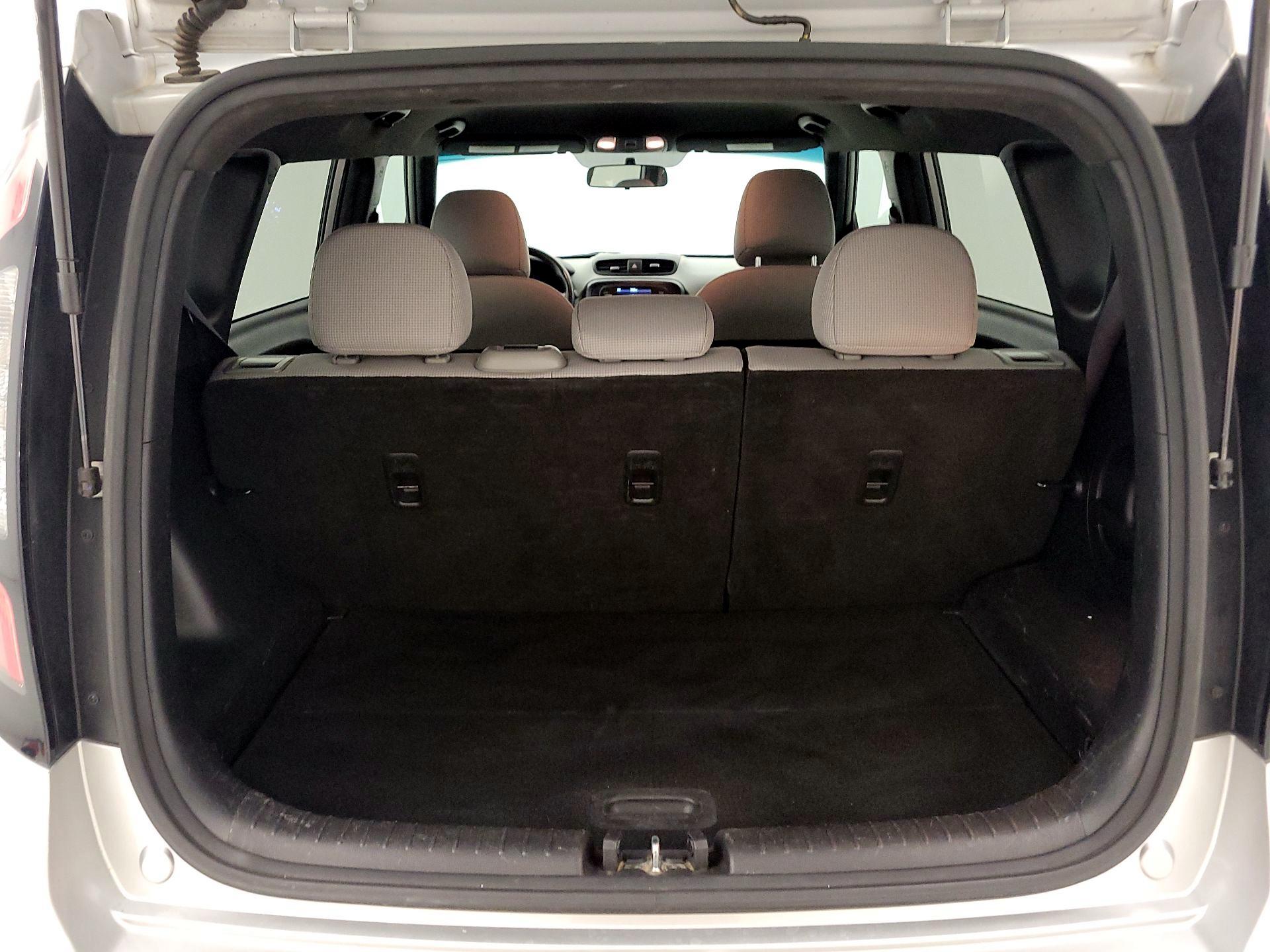 Thumbnail: 2018 Kia Soul - 19