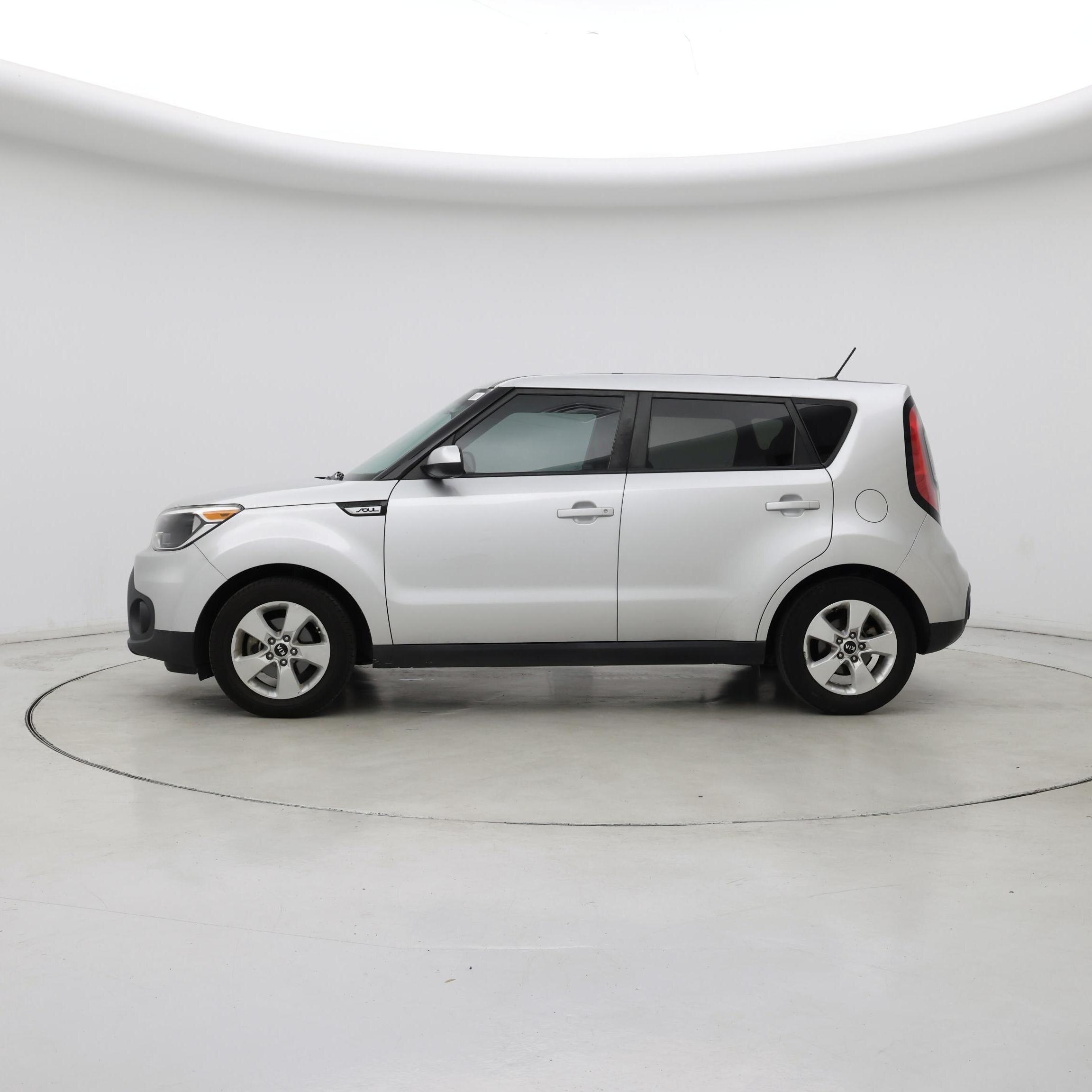 Thumbnail: 2018 Kia Soul - 3