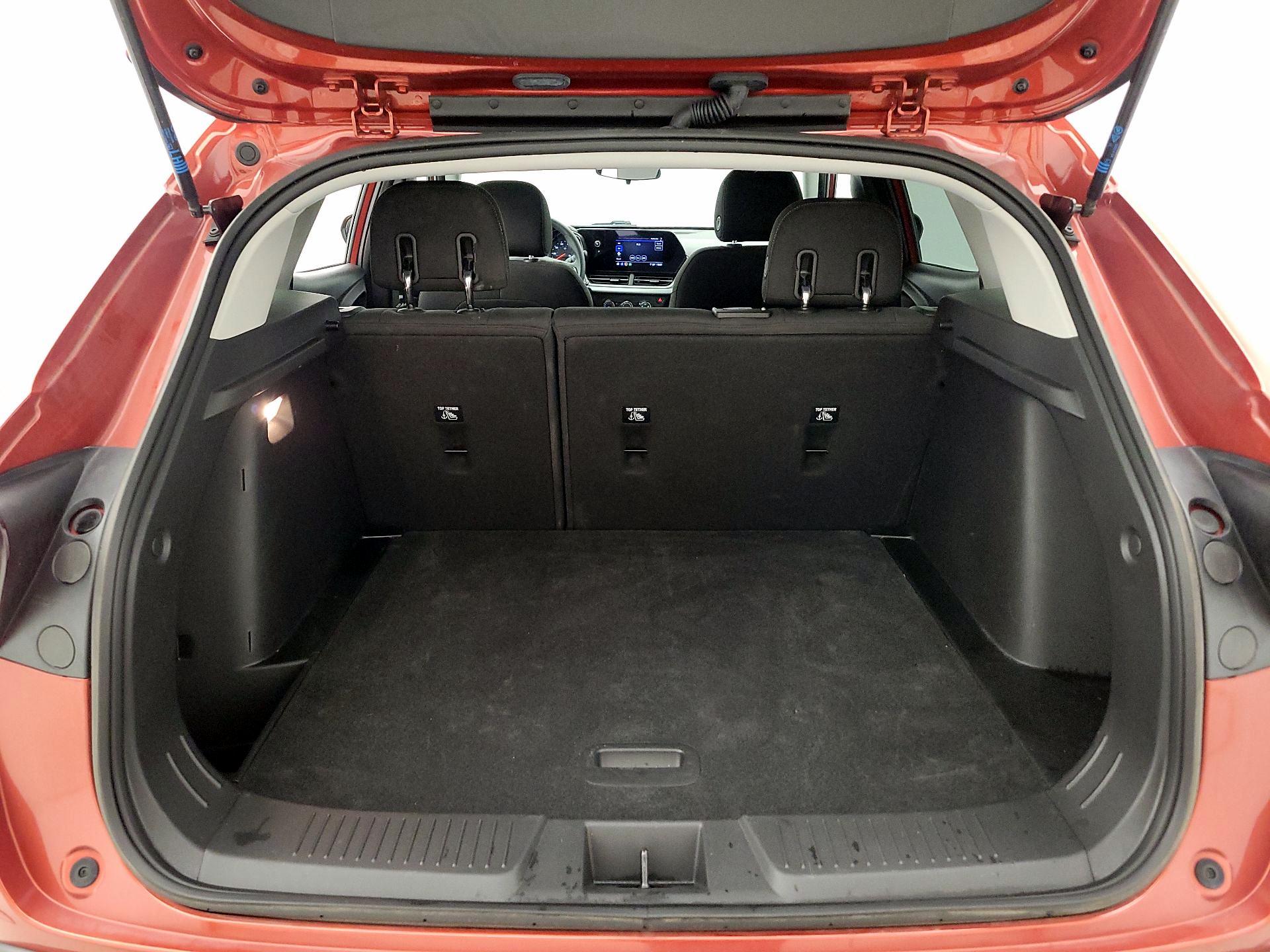 Thumbnail: 2024 Chevrolet Trax - 20