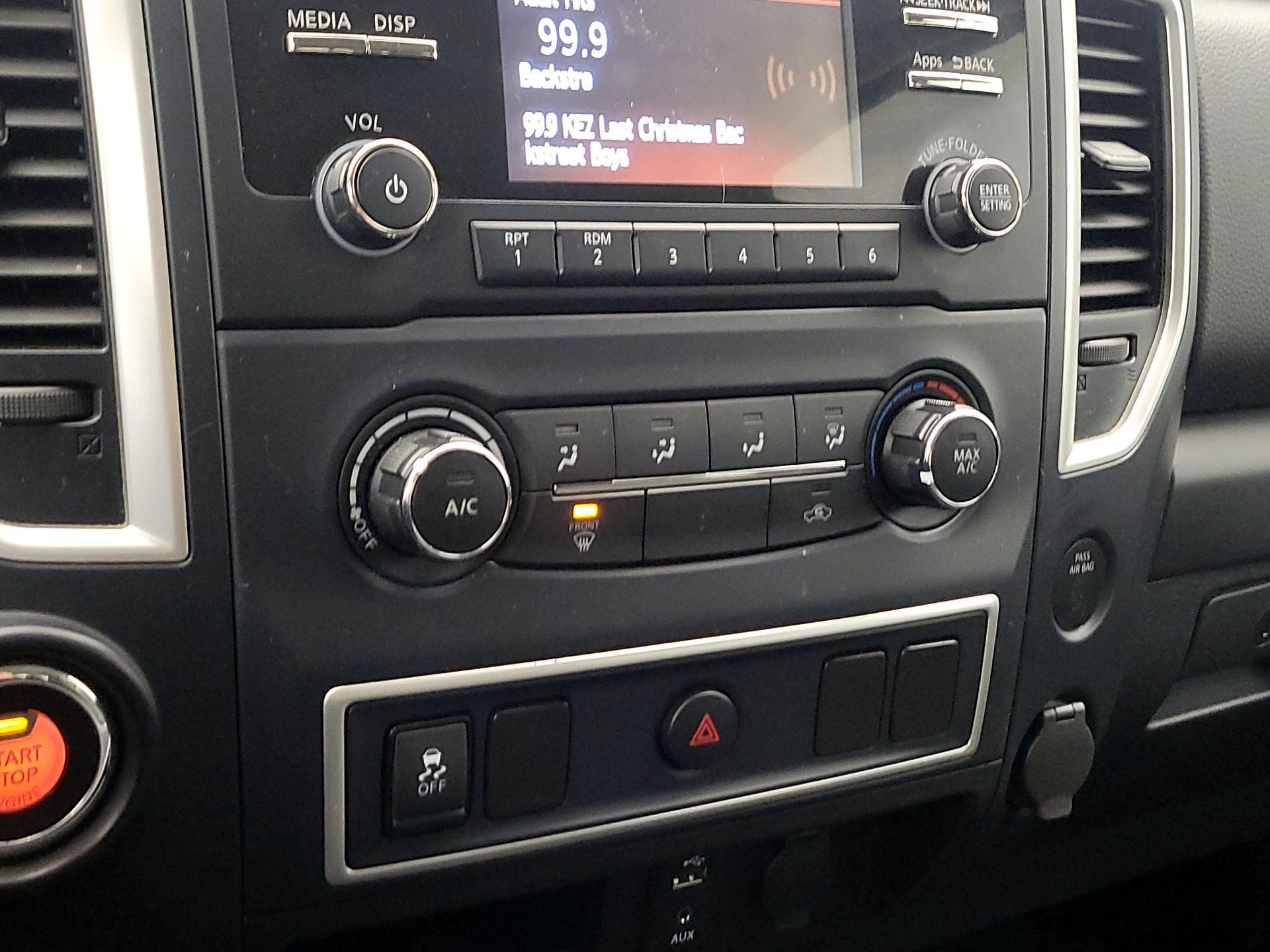 Thumbnail: 2017 Nissan Titan - 15