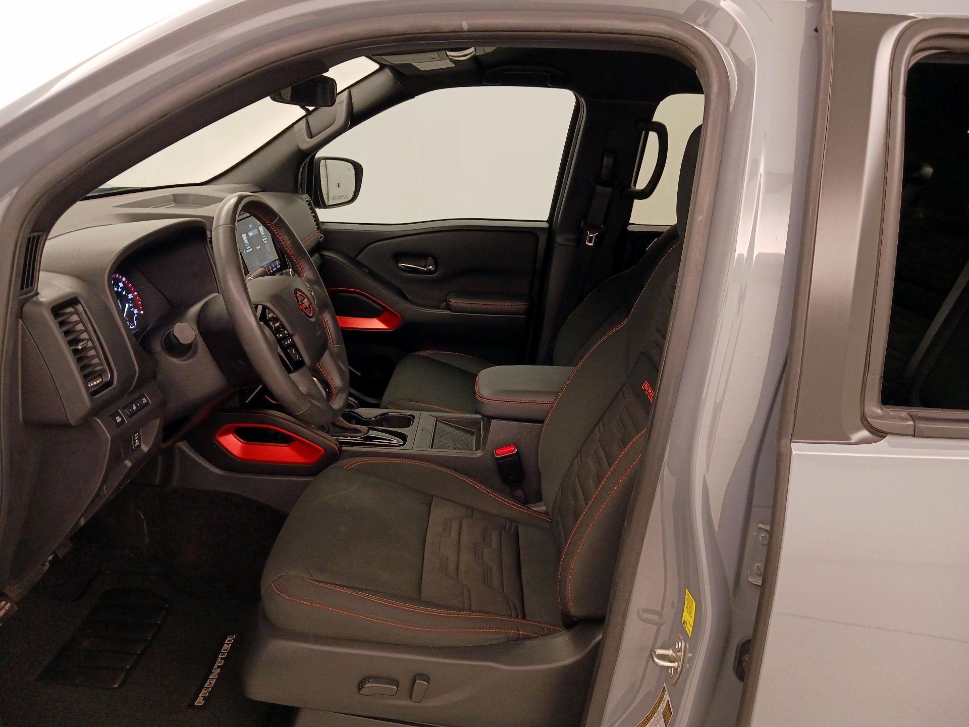 Thumbnail: 2024 Nissan Frontier - 11