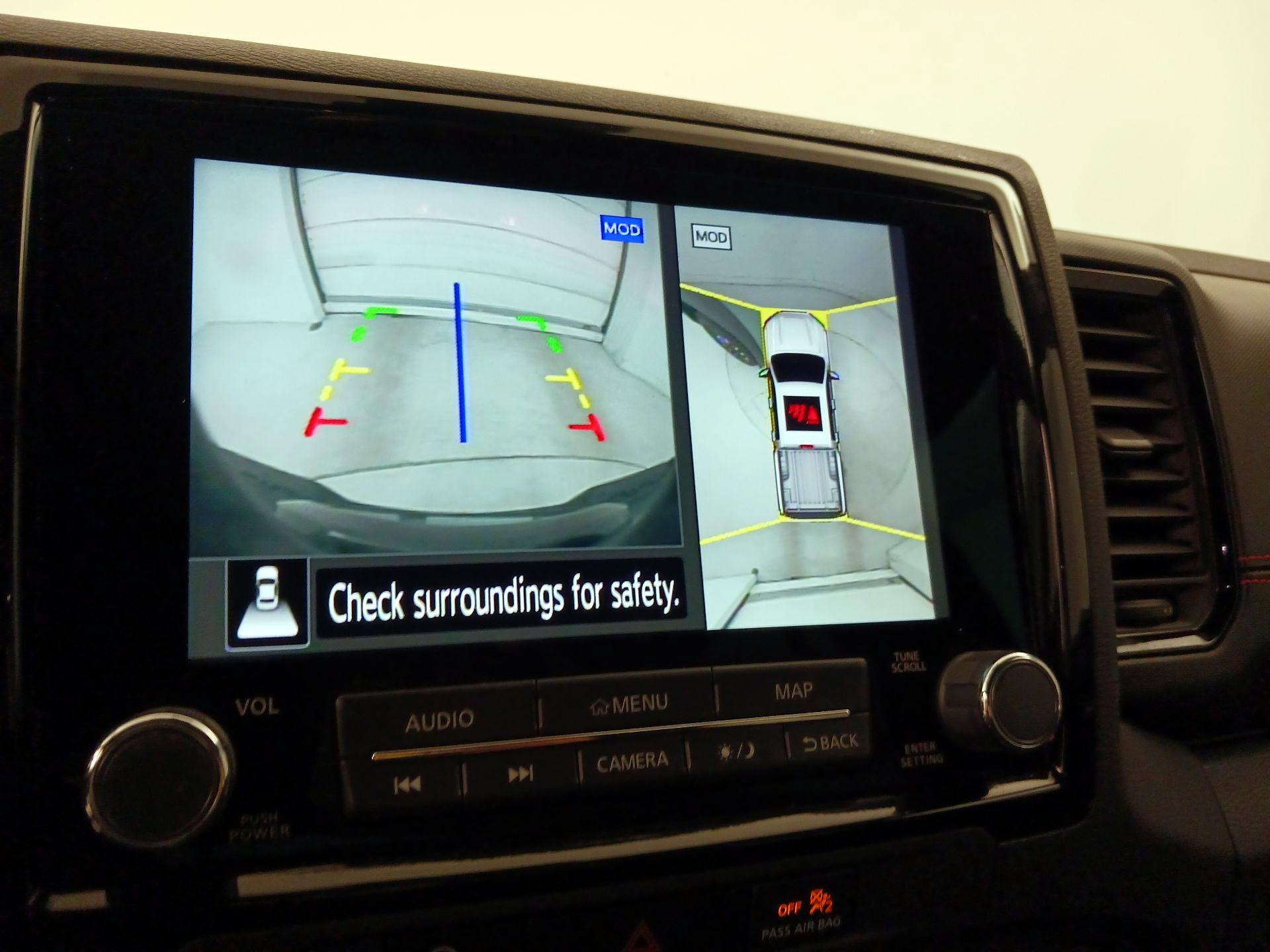 Thumbnail: 2024 Nissan Frontier - 15