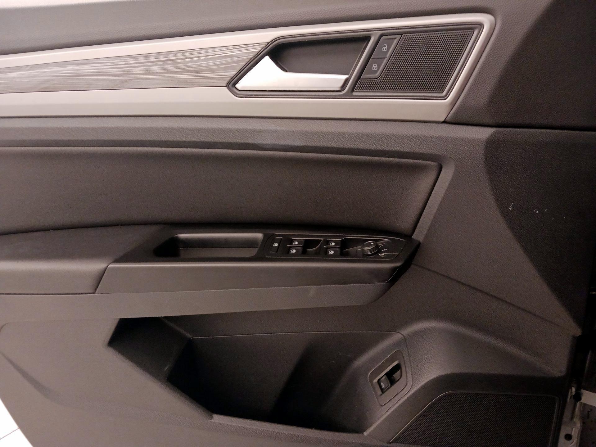 Thumbnail: 2020 Volkswagen Atlas - 12