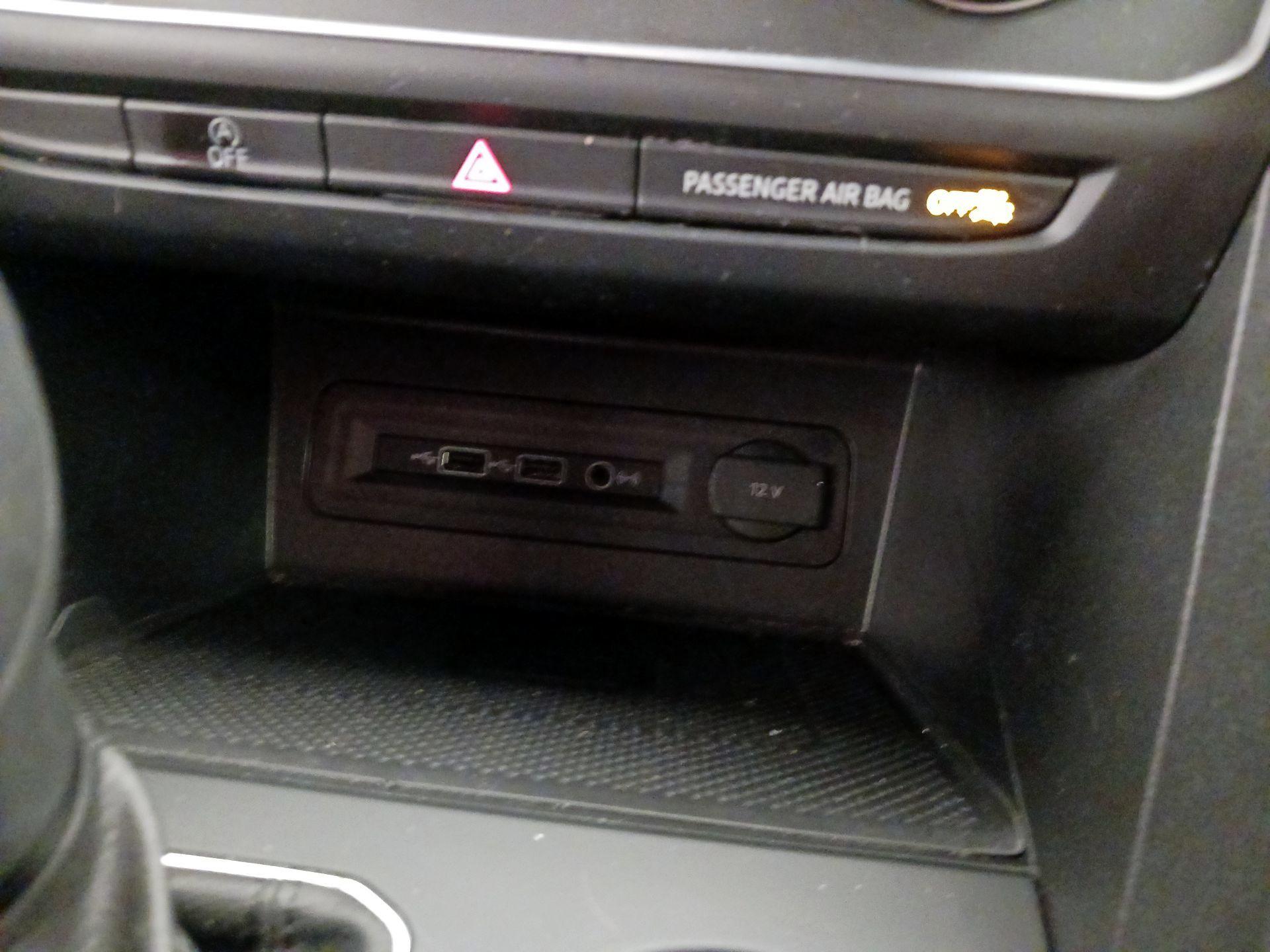 Thumbnail: 2020 Volkswagen Atlas - 18