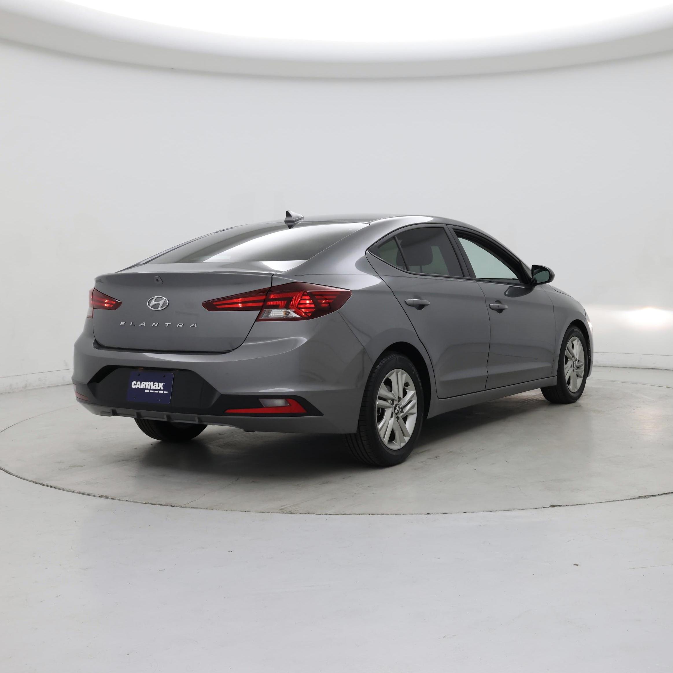 Thumbnail: 2019 Hyundai Elantra - 8