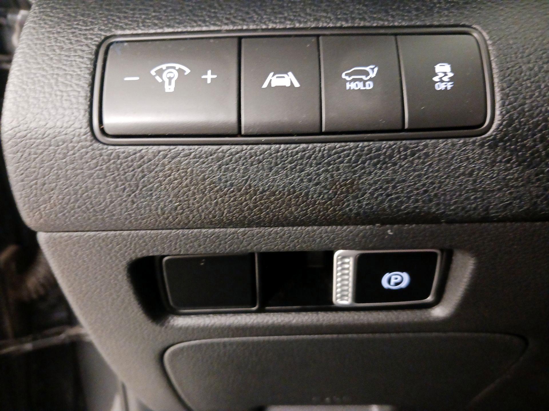 Thumbnail: 2023 Hyundai Santa Fe - 13