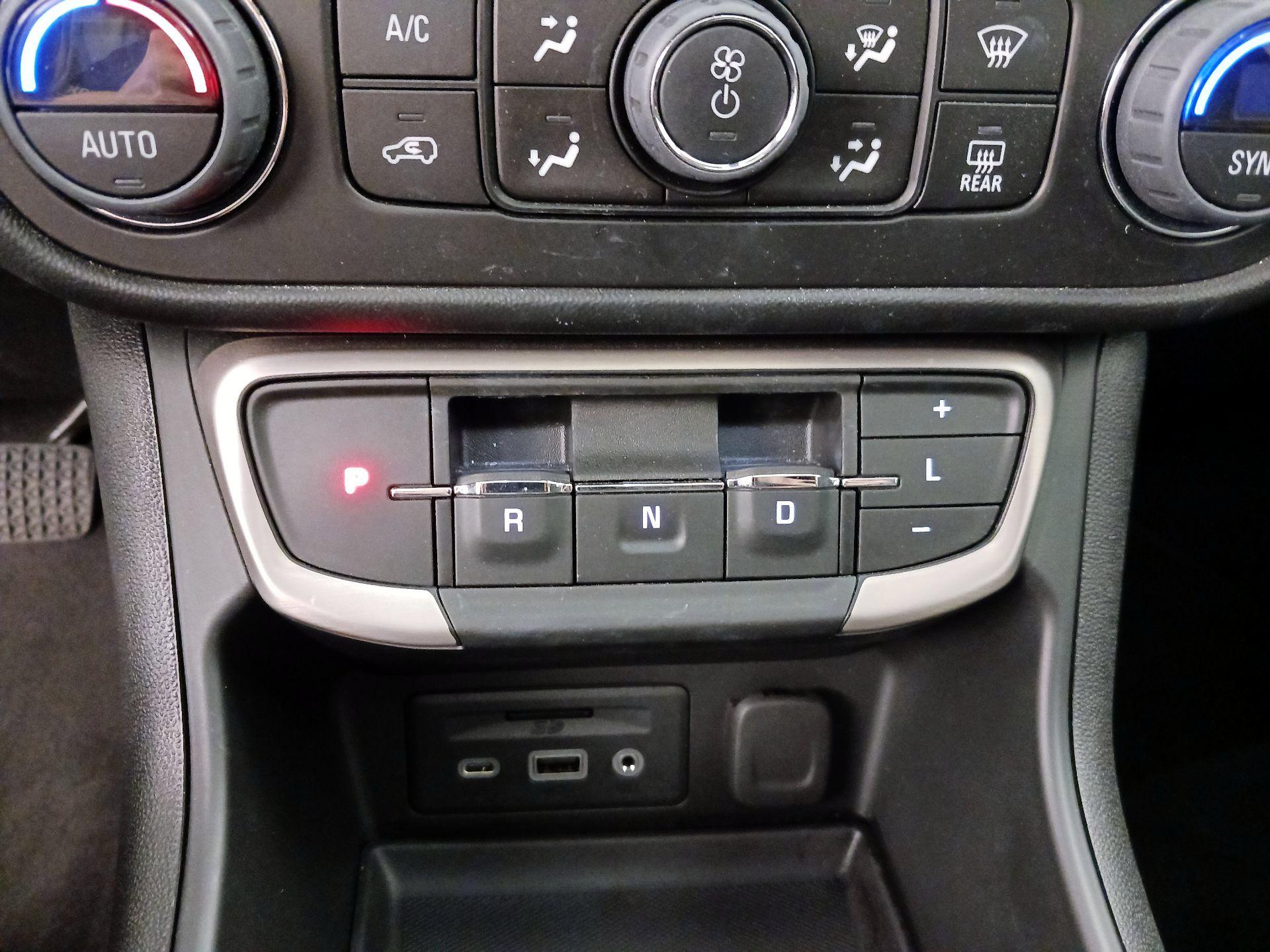 Thumbnail: 2023 GMC Terrain - 18