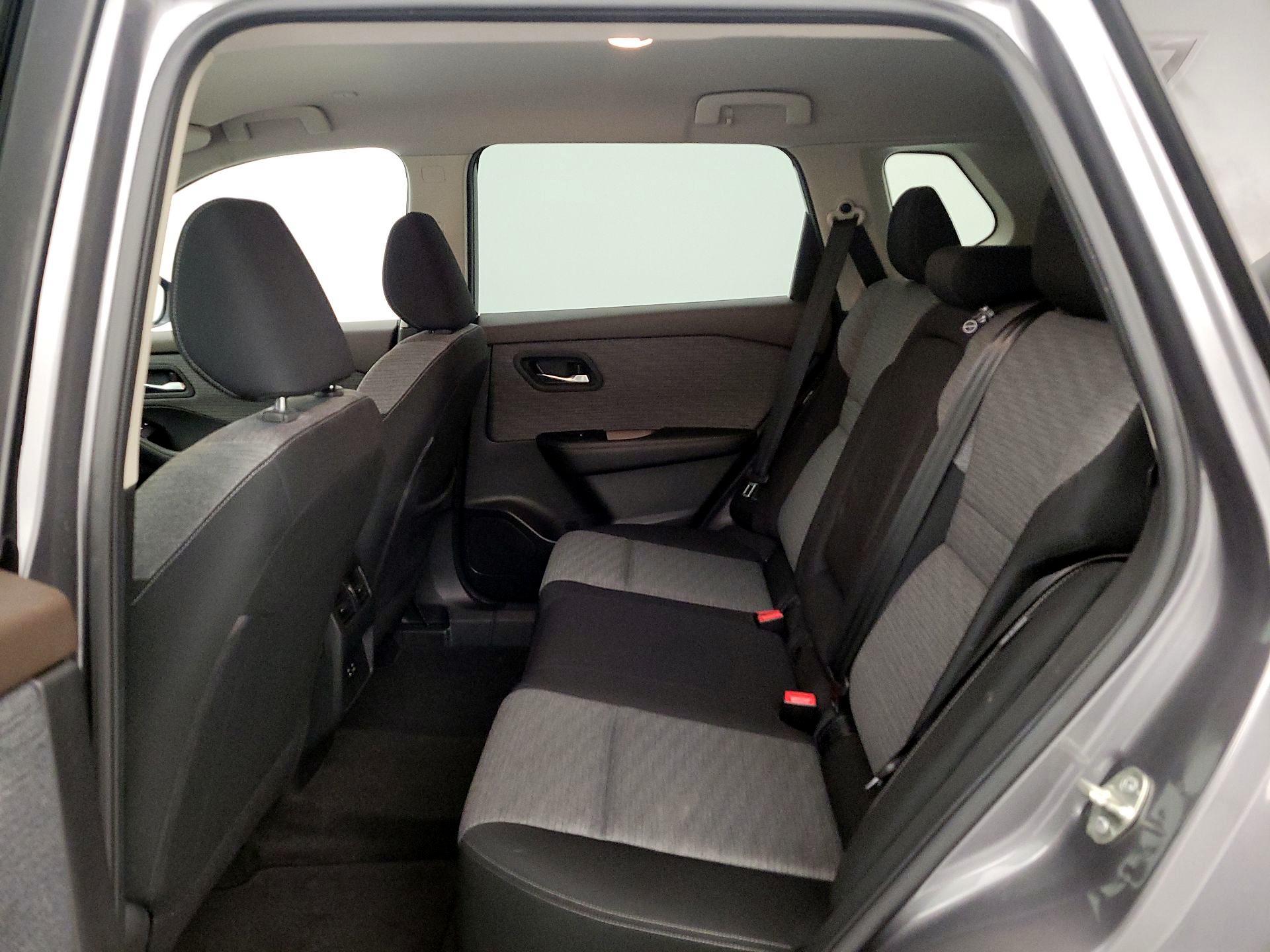 Thumbnail: 2023 Nissan Rogue - 19