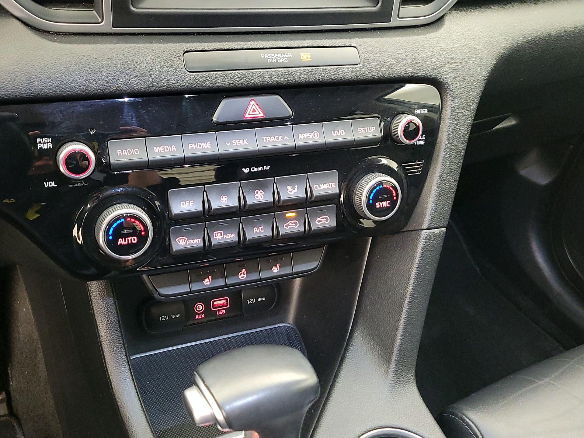 Thumbnail: 2018 Kia Sportage - 16