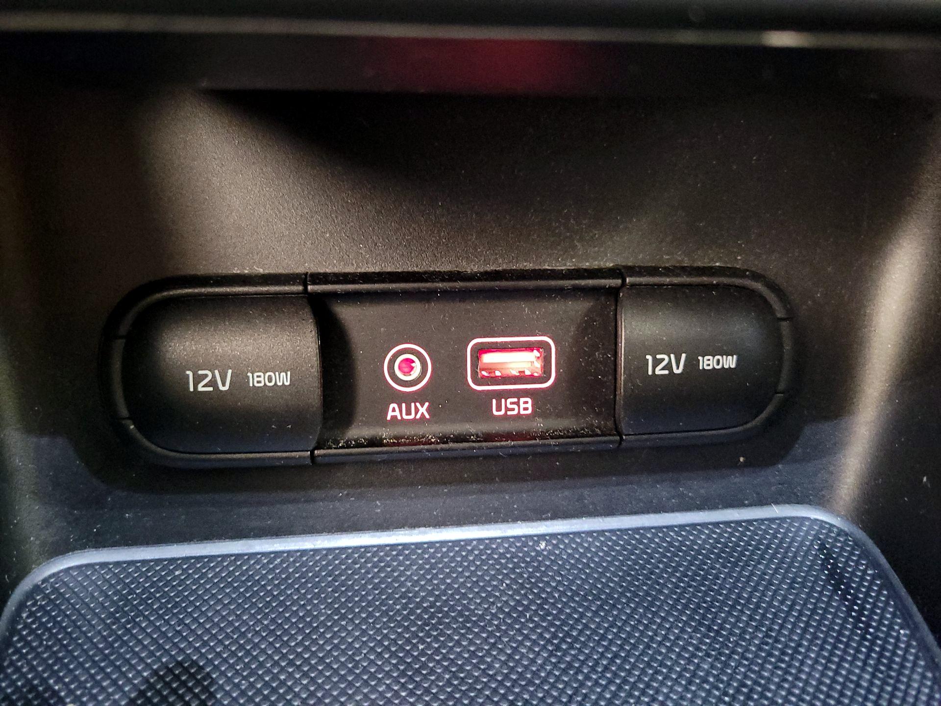 Thumbnail: 2018 Kia Sportage - 18