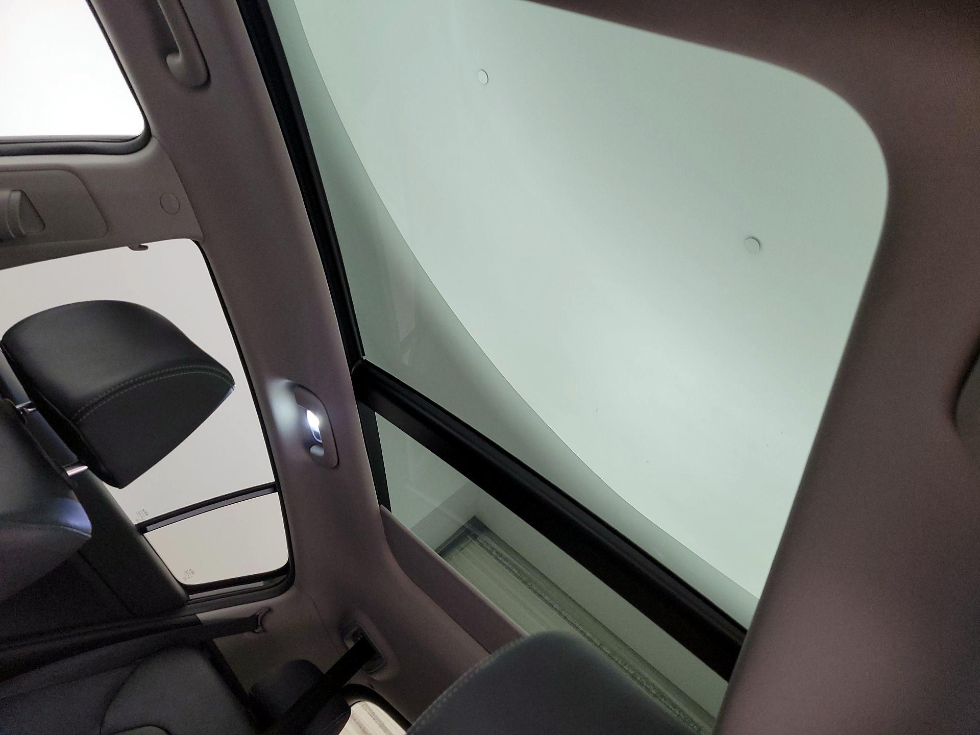 Thumbnail: 2018 Kia Sportage - 19