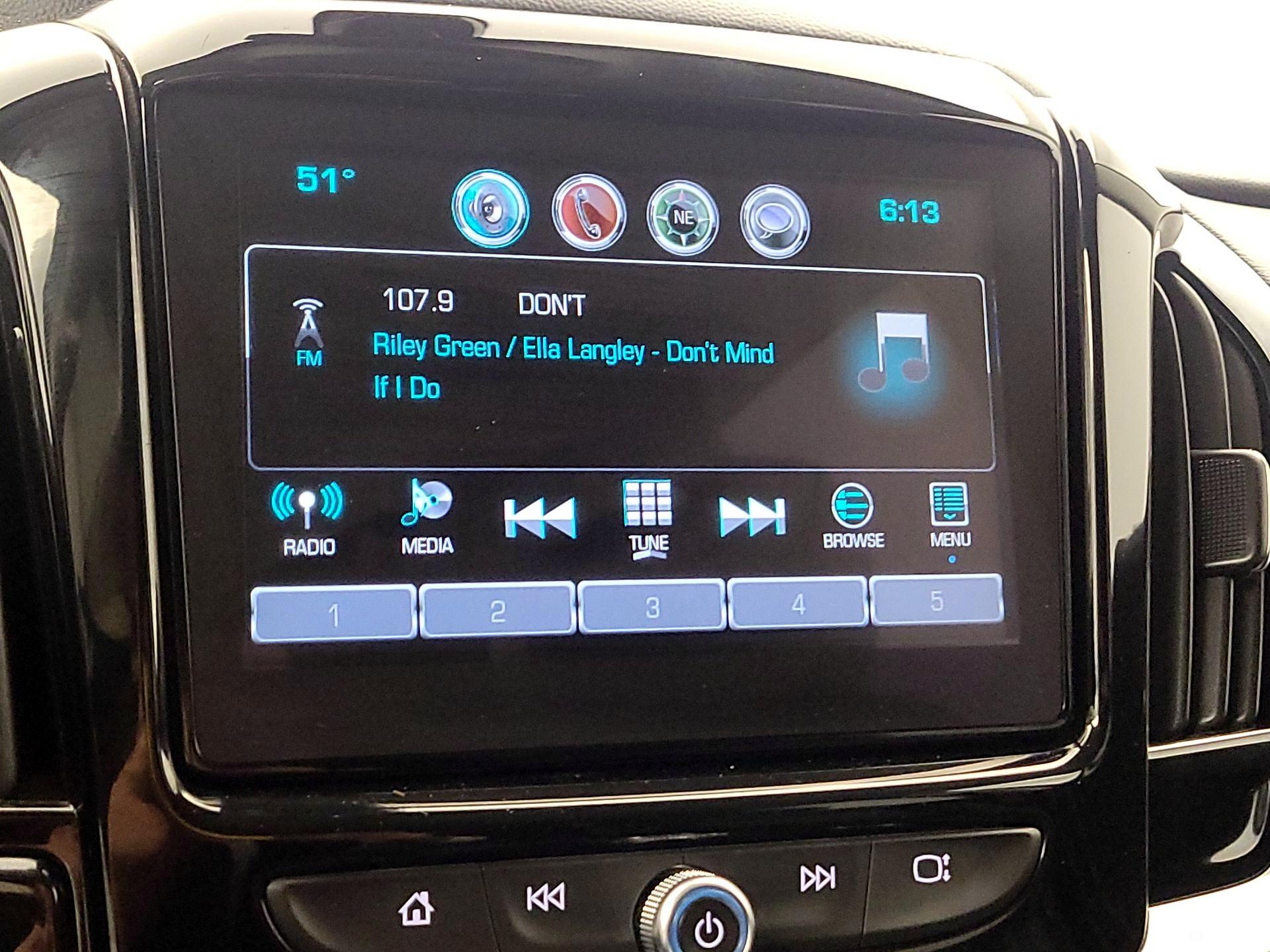 Thumbnail: 2019 Chevrolet Traverse - 15