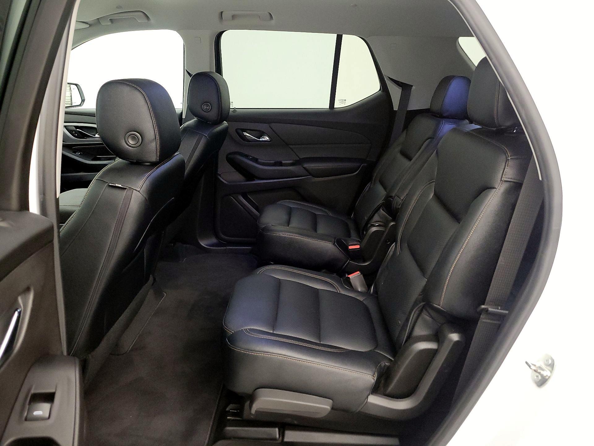 Thumbnail: 2019 Chevrolet Traverse - 19