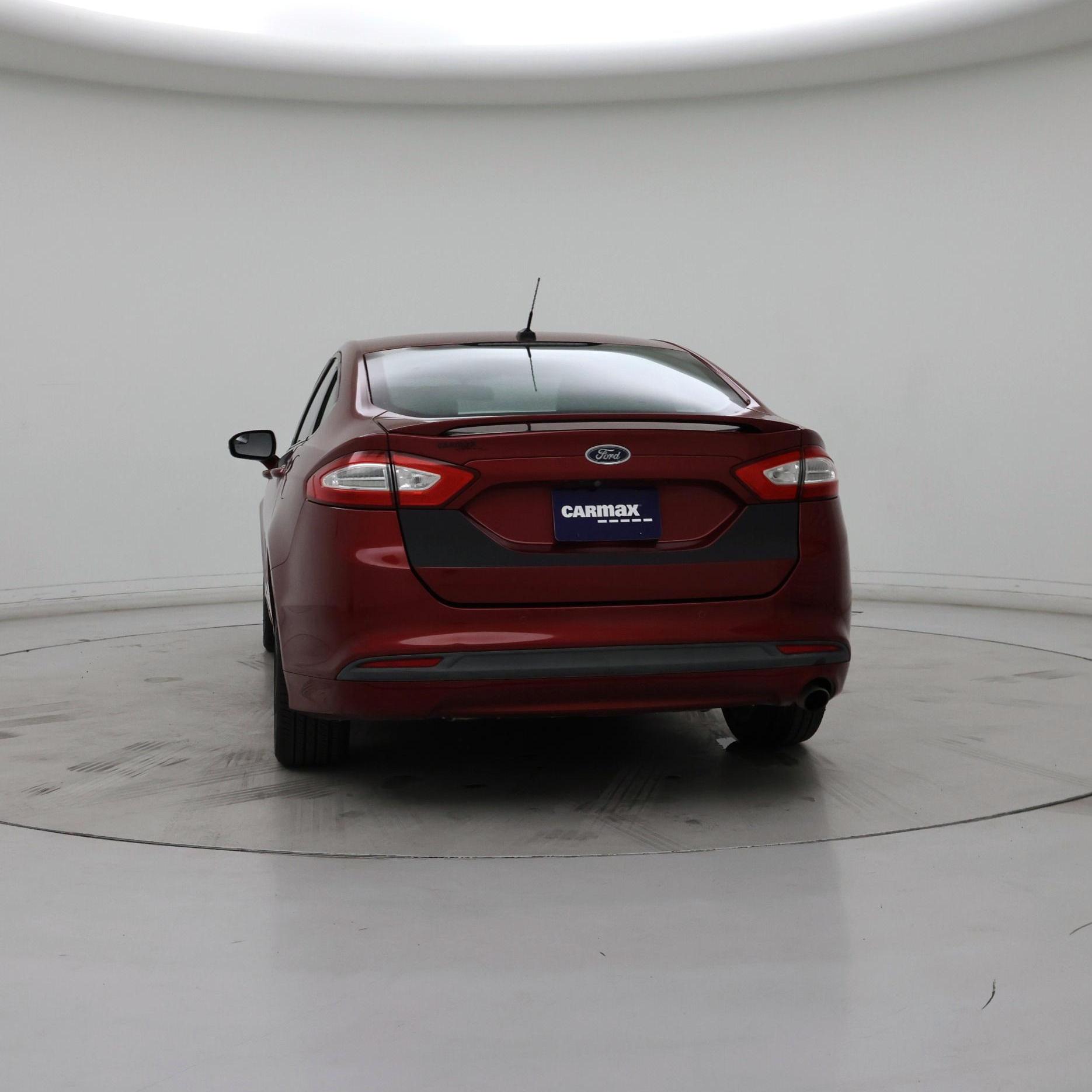 Thumbnail: 2016 Ford Fusion - 6