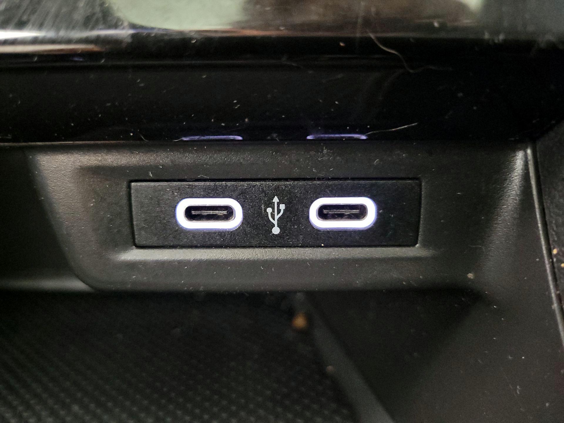 Thumbnail: 2021 Volkswagen Jetta - 18