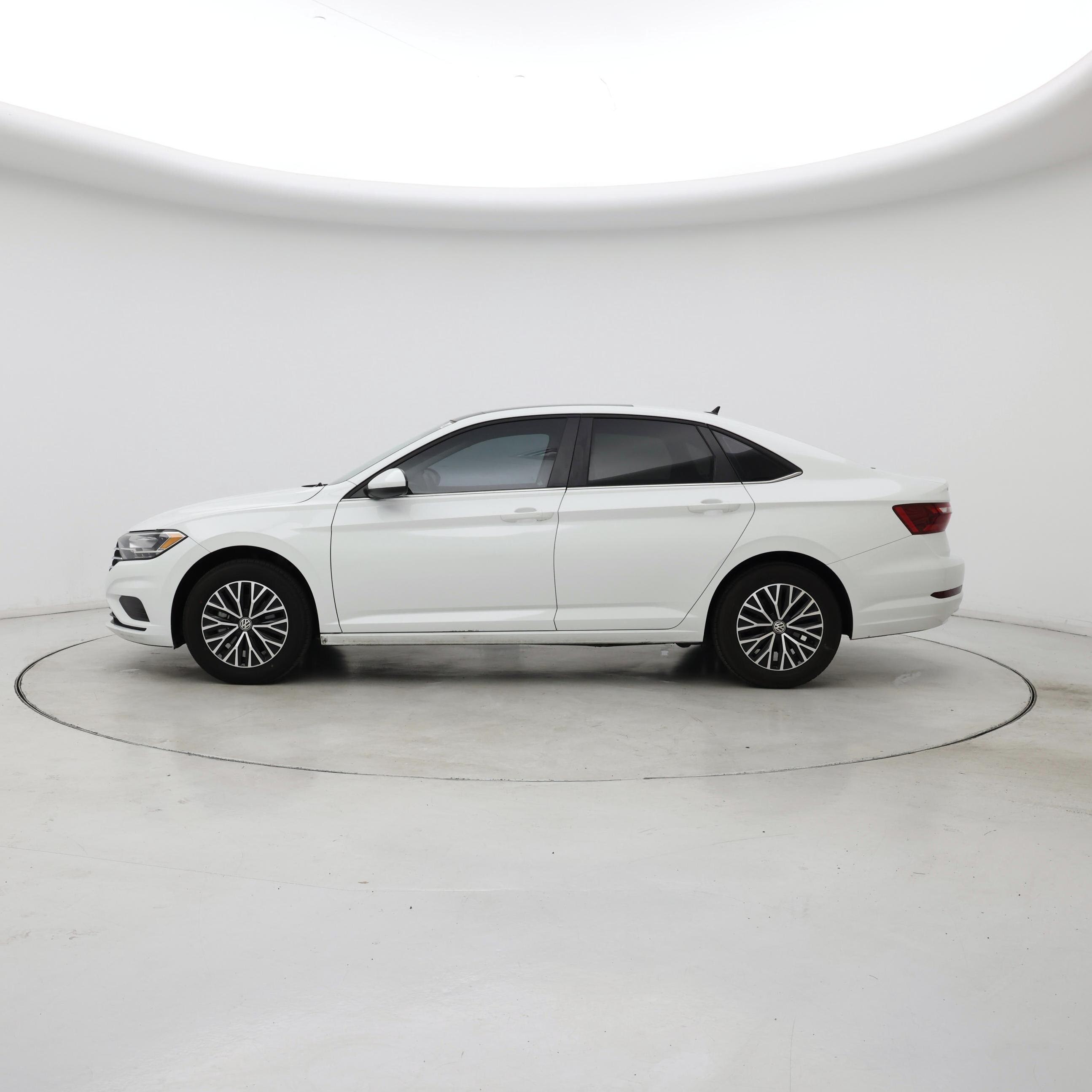 Thumbnail: 2021 Volkswagen Jetta - 3