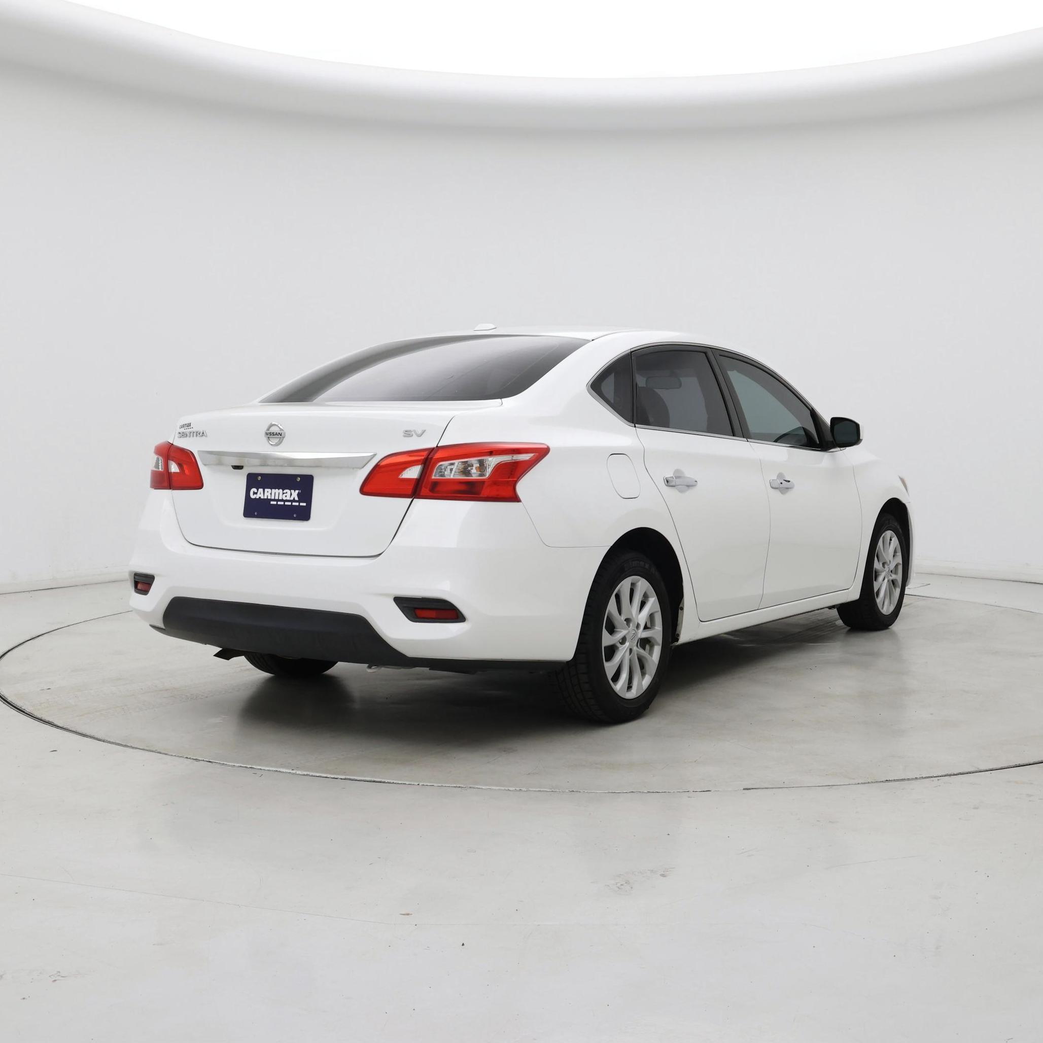 Thumbnail: 2019 Nissan Sentra - 8