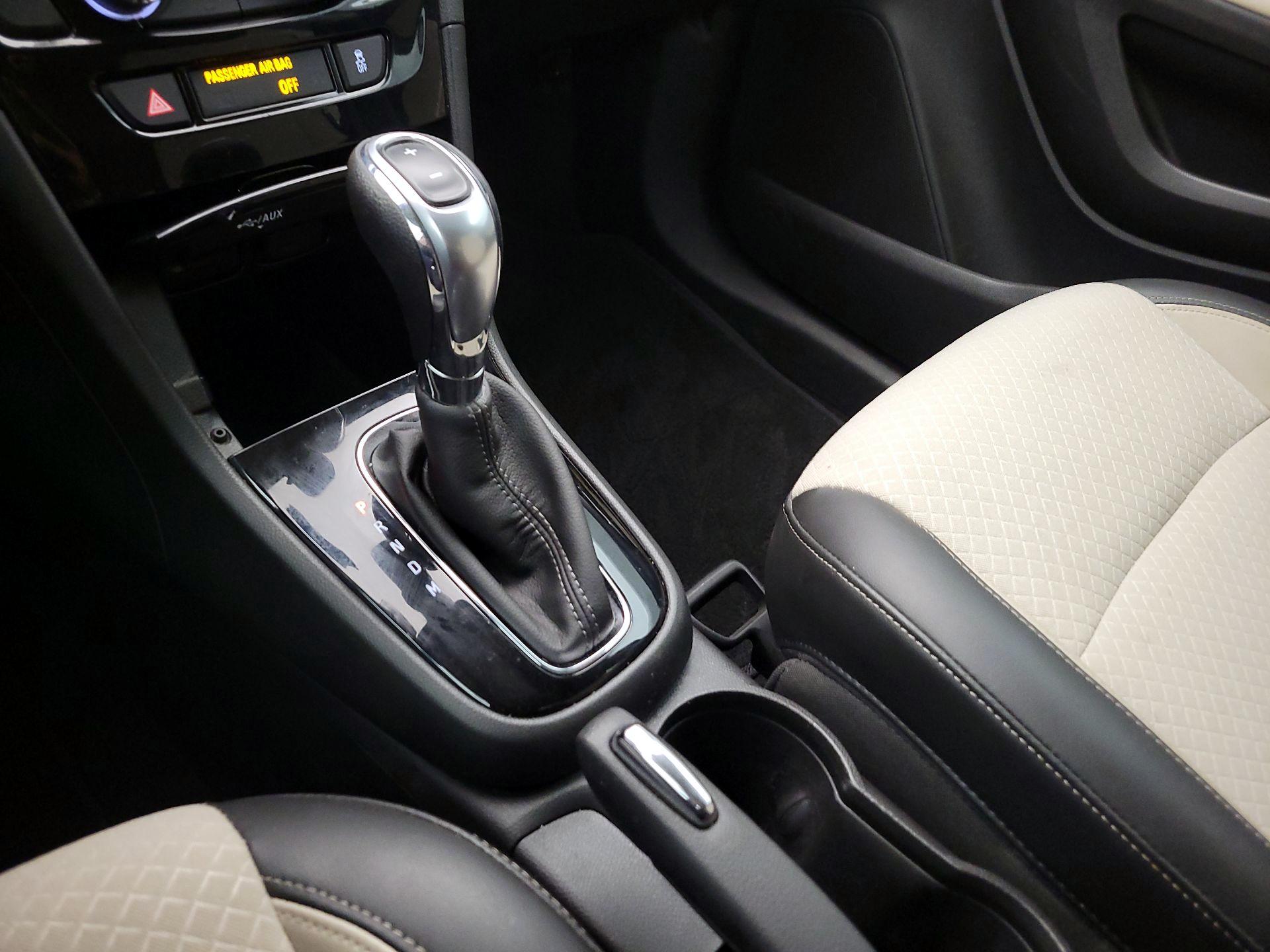 Thumbnail: 2021 Buick Encore - 17