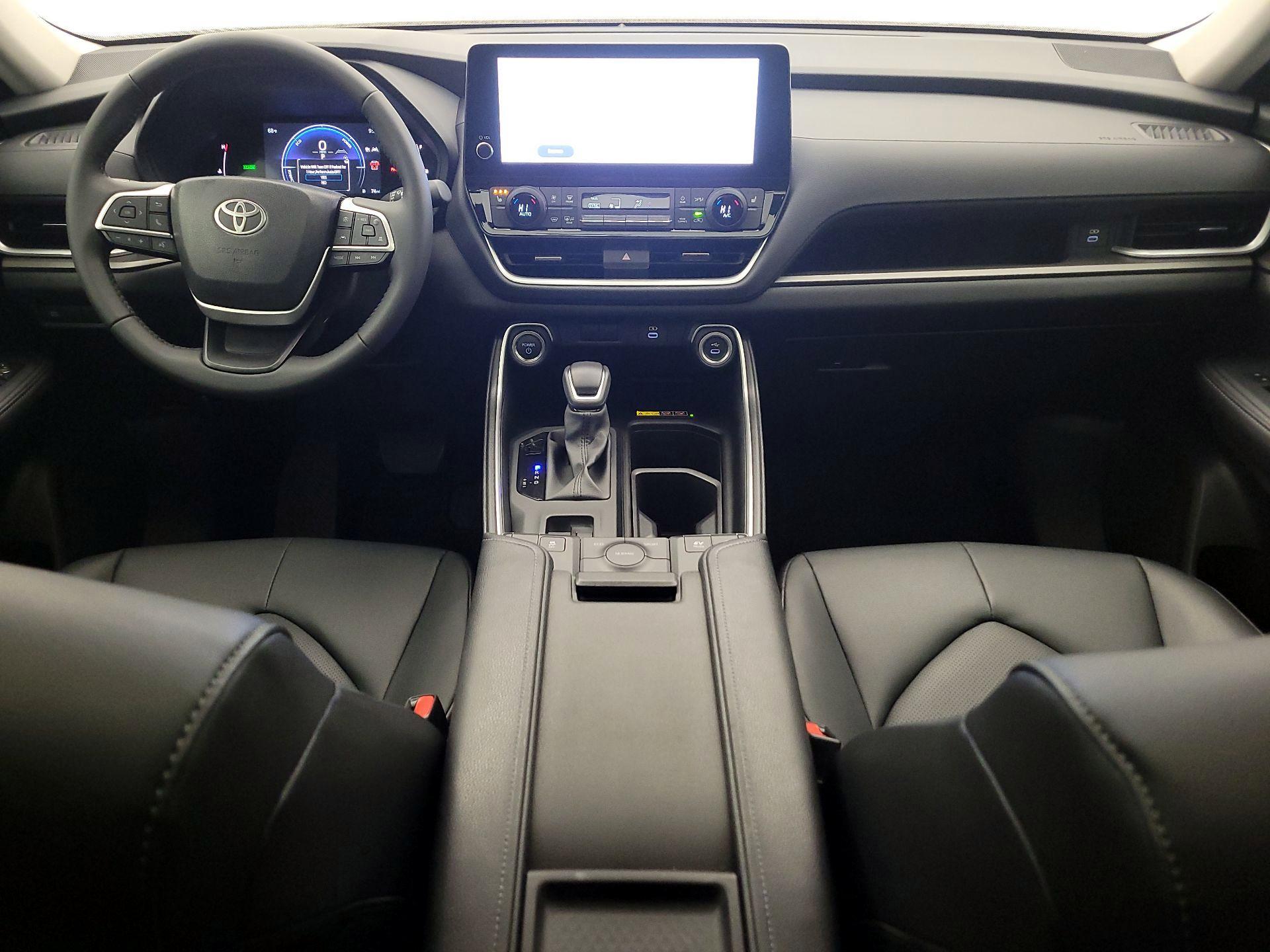 Thumbnail: 2025 Toyota Highlander - 9