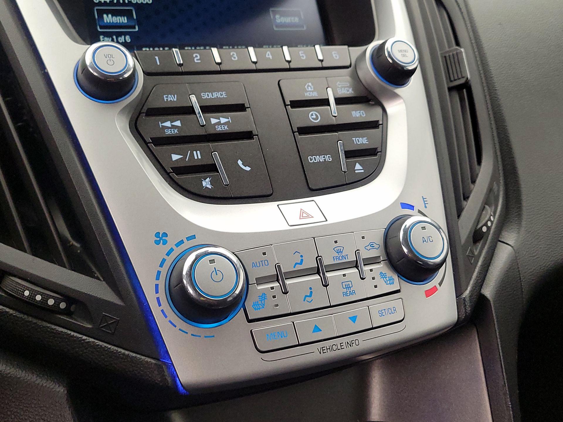 Thumbnail: 2016 Chevrolet Equinox - 15