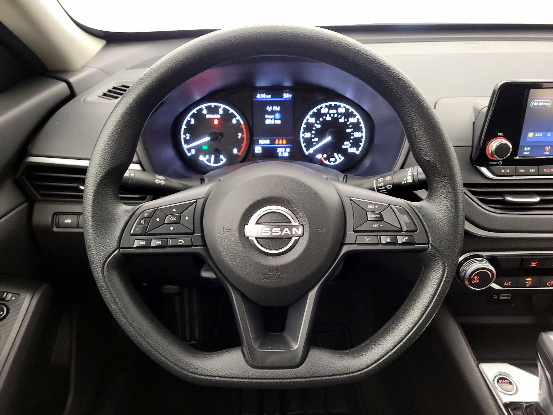 Thumbnail: 2024 Nissan Altima - 10