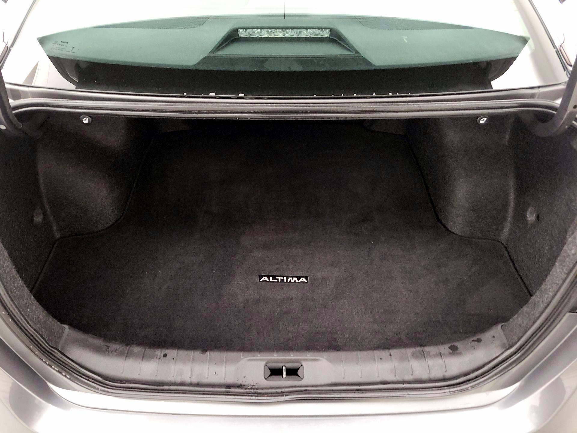 Thumbnail: 2024 Nissan Altima - 20