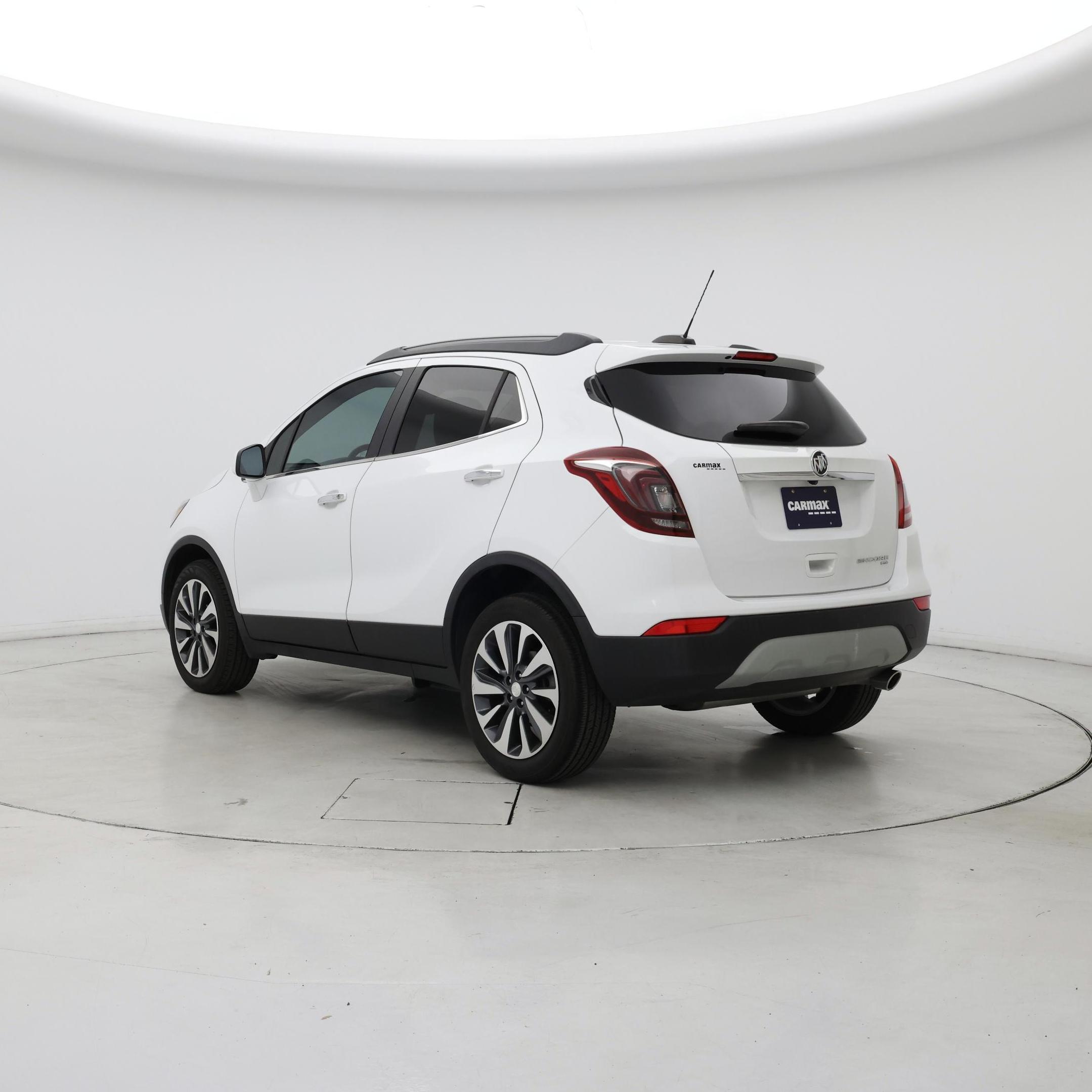 Thumbnail: 2022 Buick Encore - 2