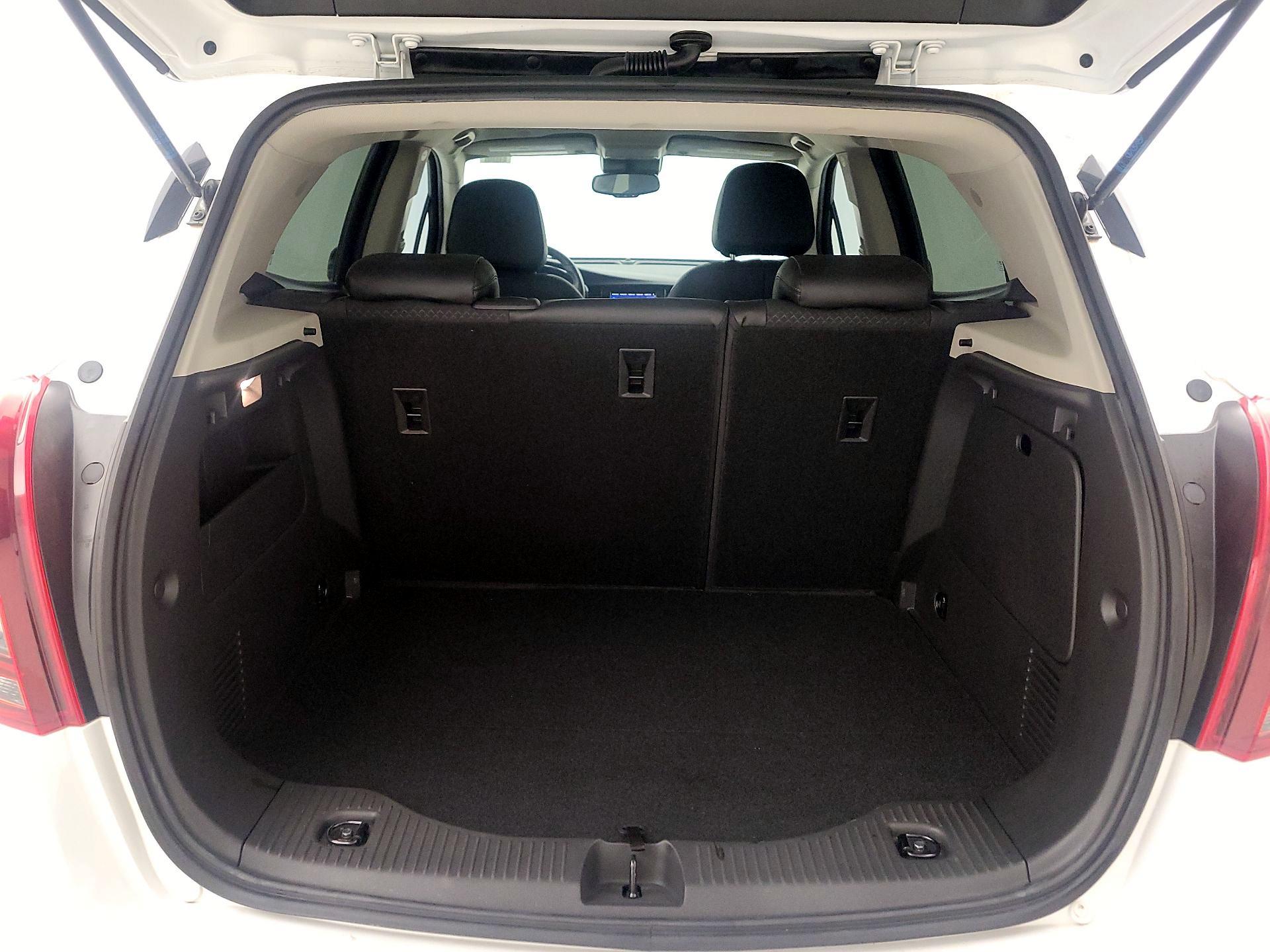 Thumbnail: 2022 Buick Encore - 20