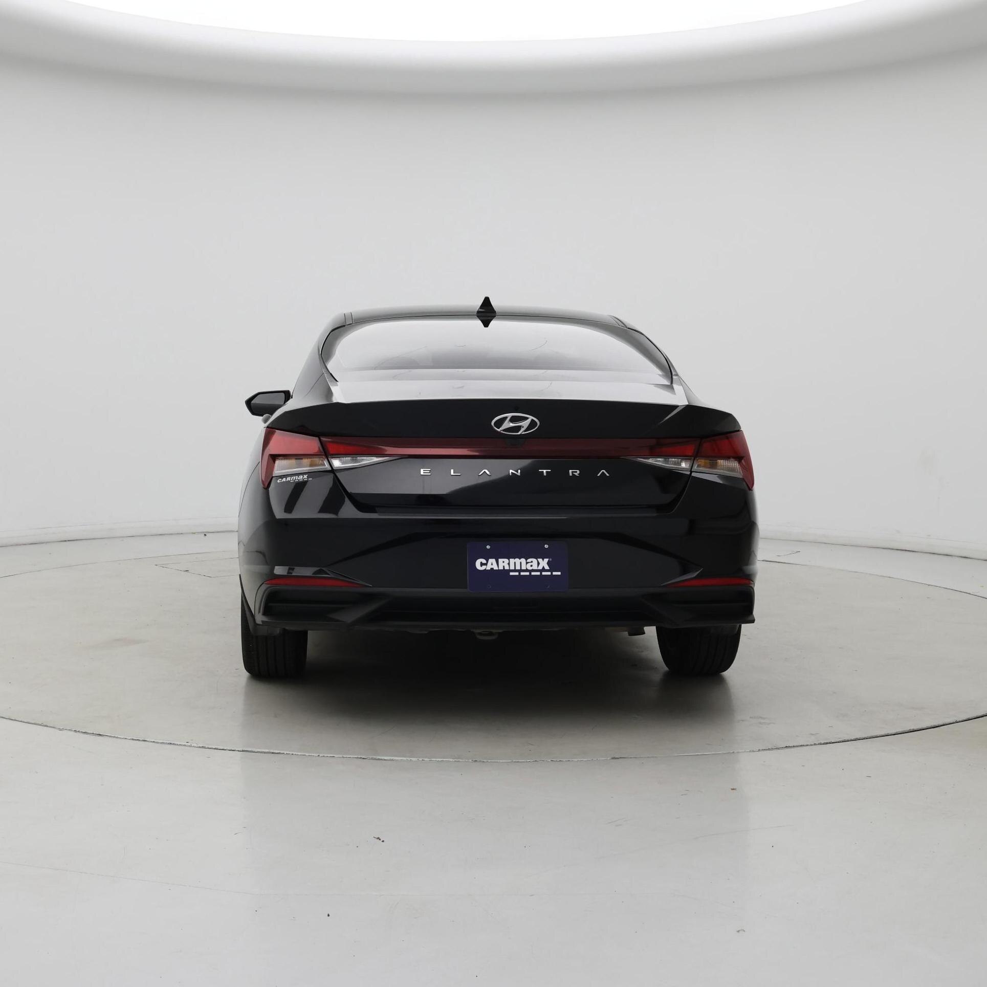 Thumbnail: 2023 Hyundai Elantra - 6