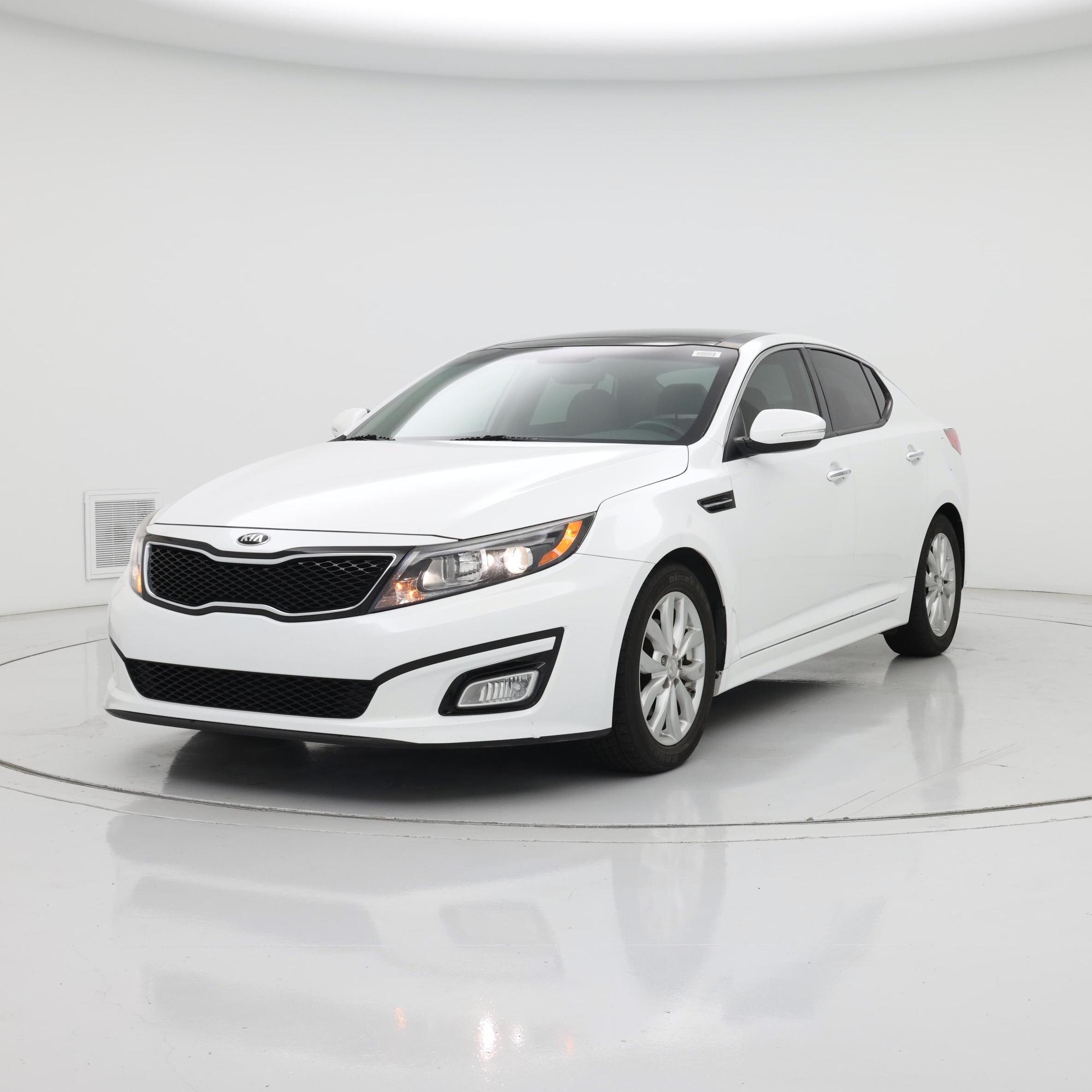 Thumbnail: 2015 Kia Optima - 4