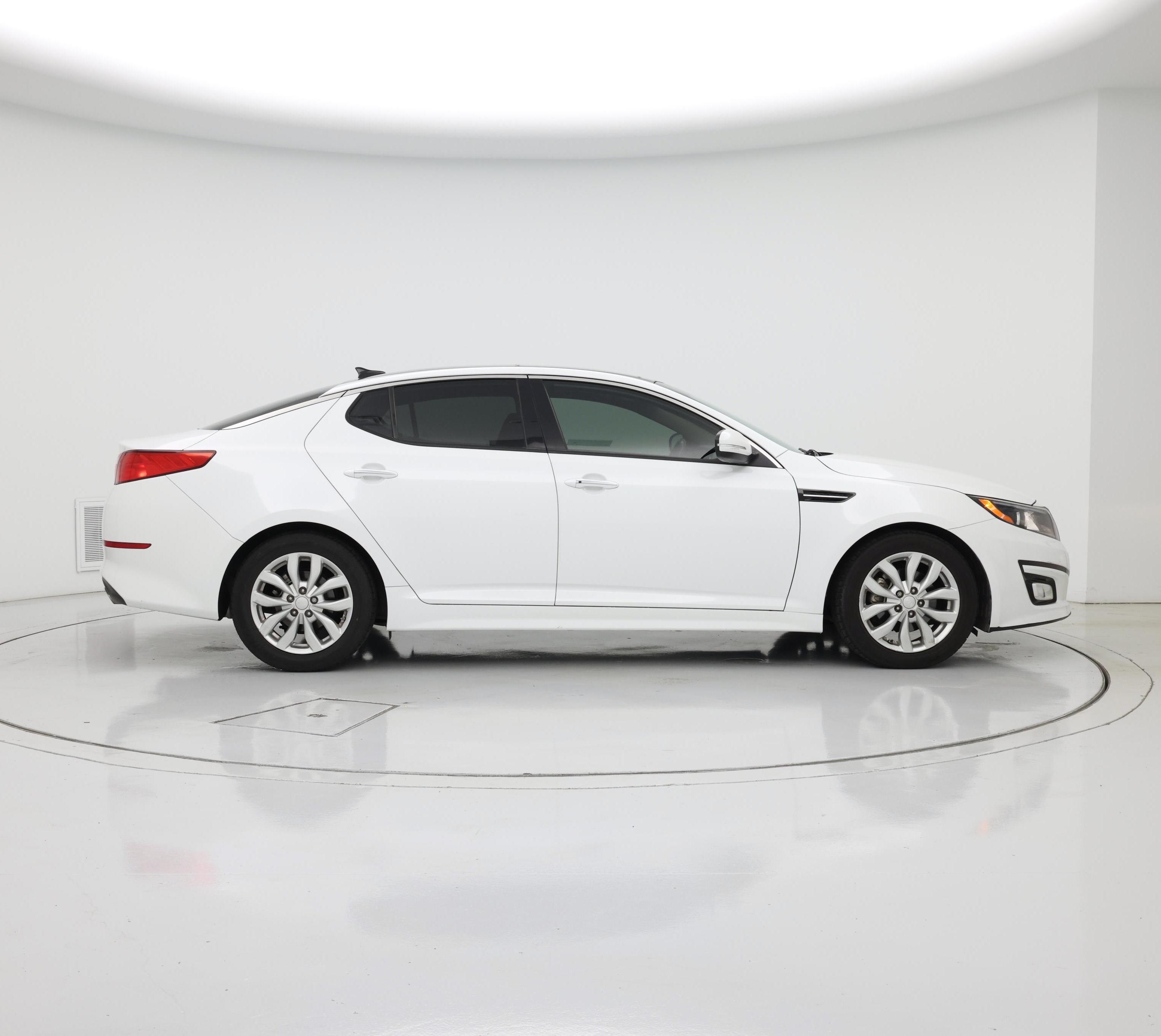 Thumbnail: 2015 Kia Optima - 7