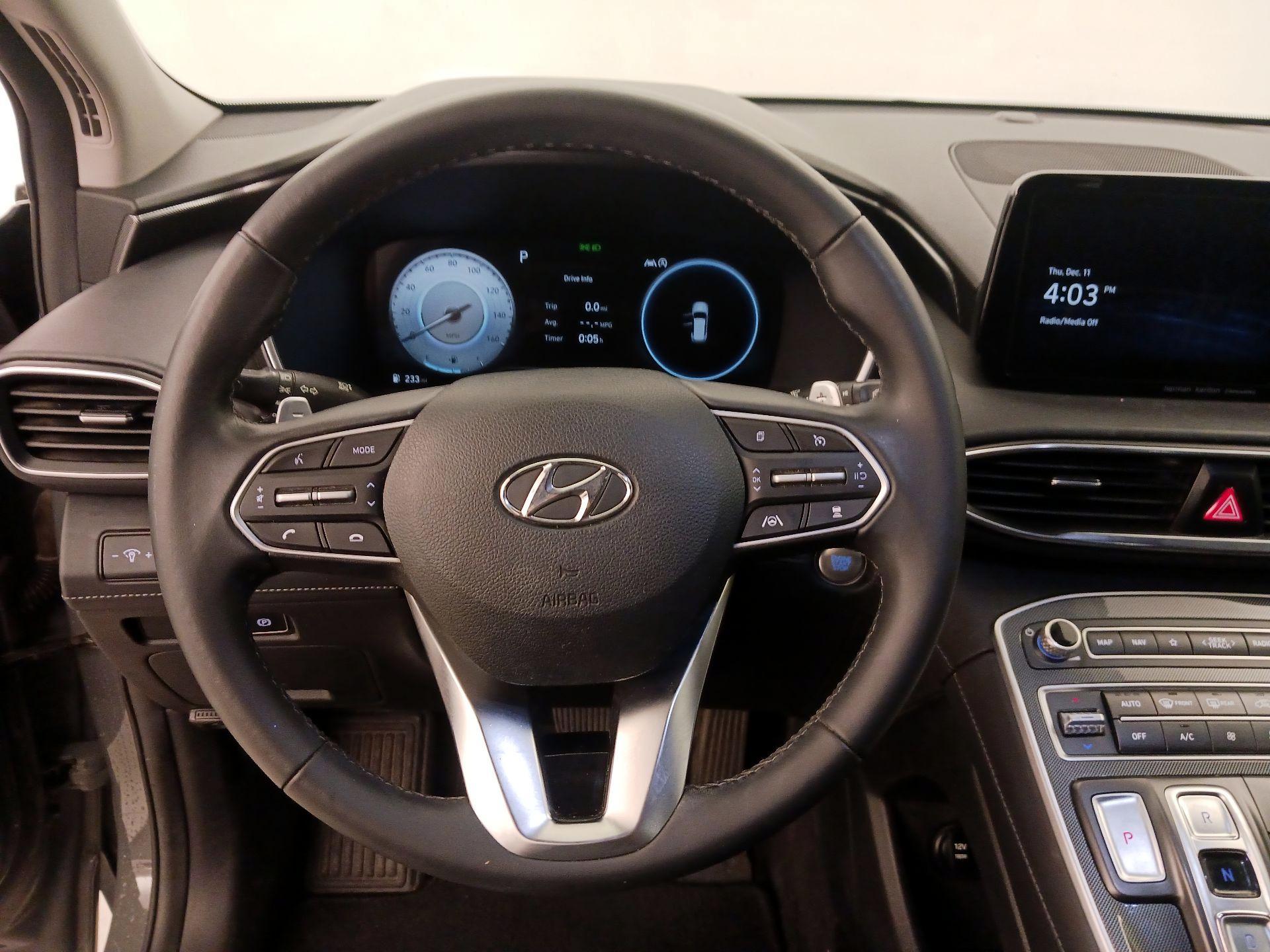 Thumbnail: 2022 Hyundai Santa Fe - 10