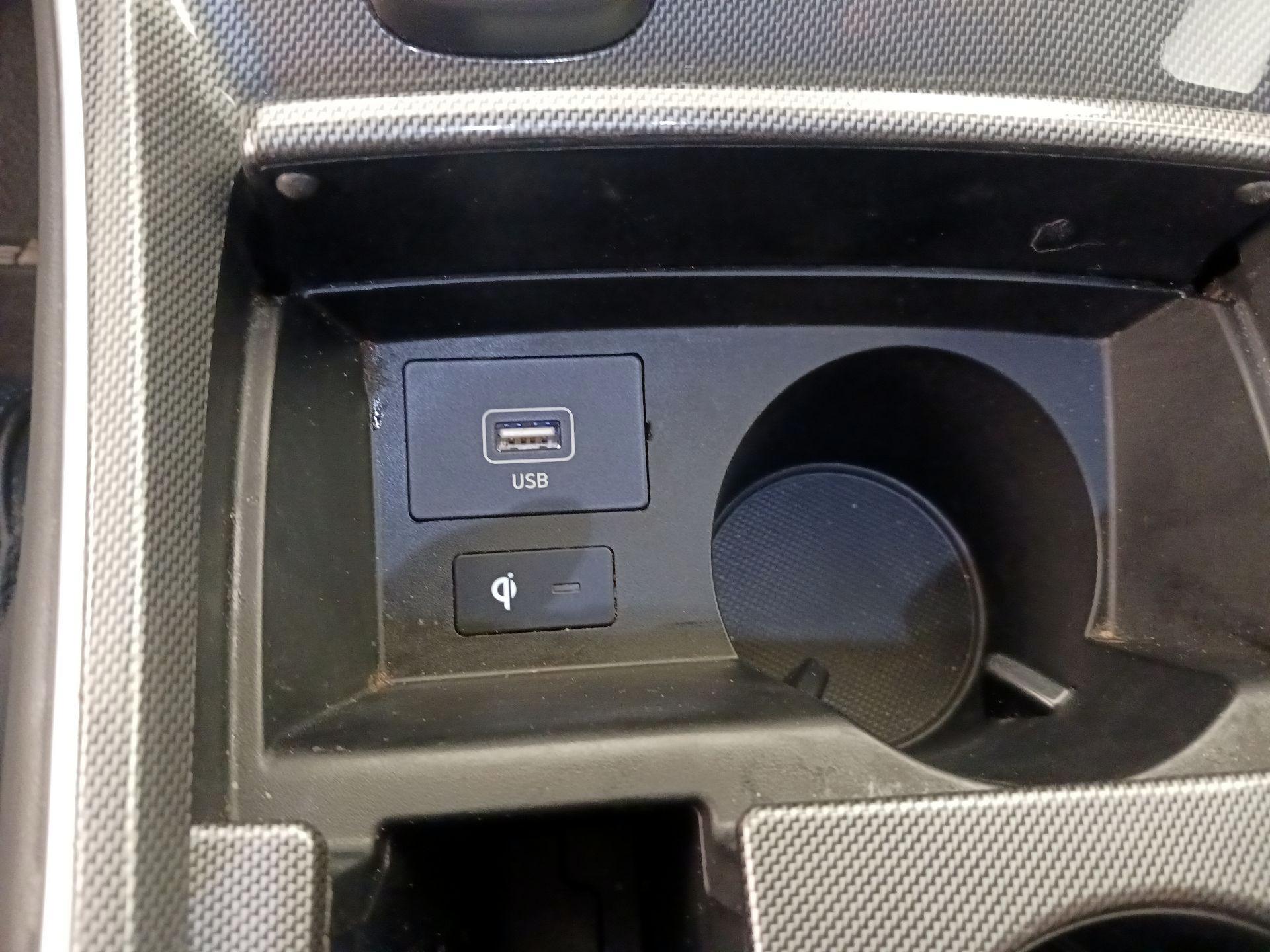 Thumbnail: 2022 Hyundai Santa Fe - 19