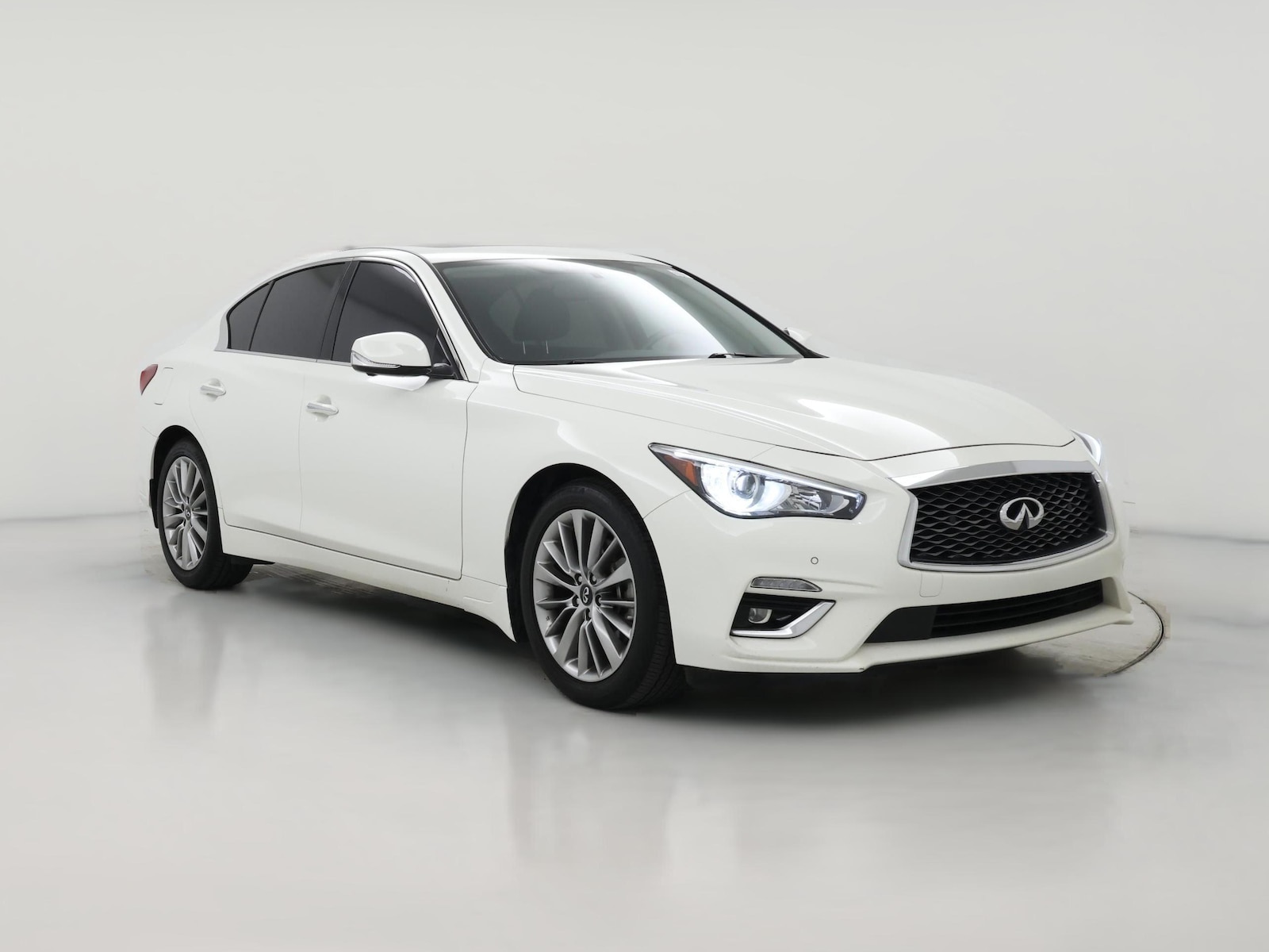 2022 INFINITI Q50