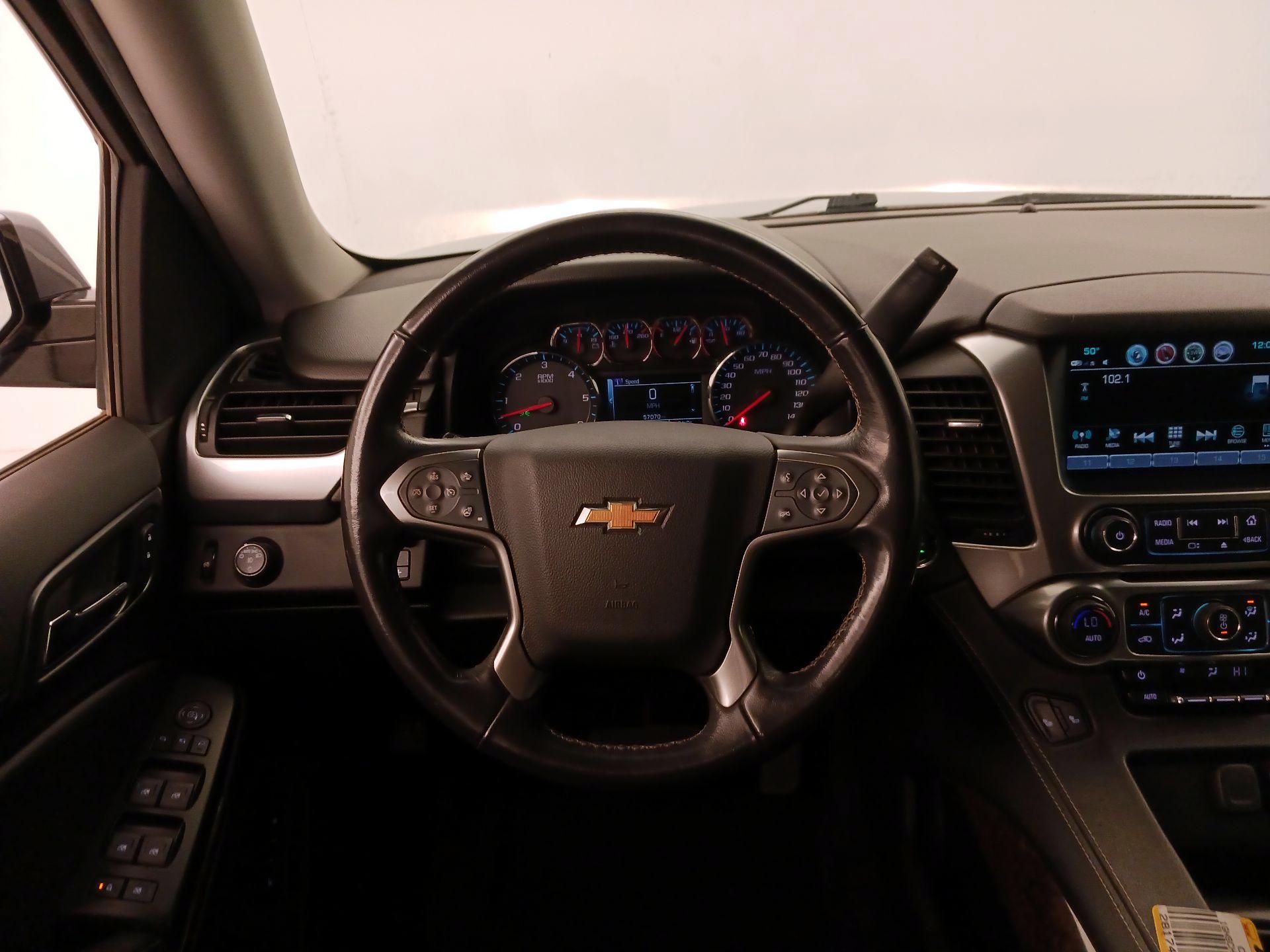 Thumbnail: 2020 Chevrolet Suburban - 10