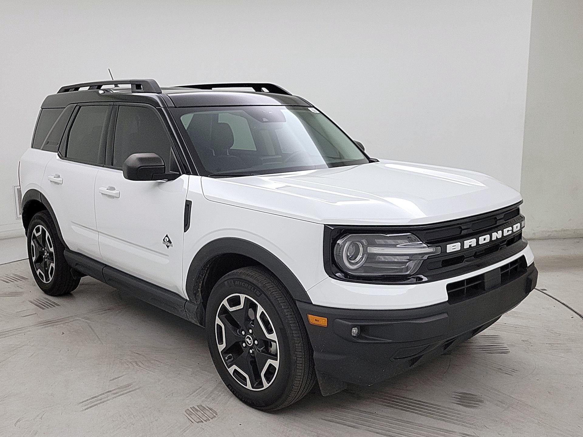 Thumbnail: 2023 Ford Bronco Sport - 1