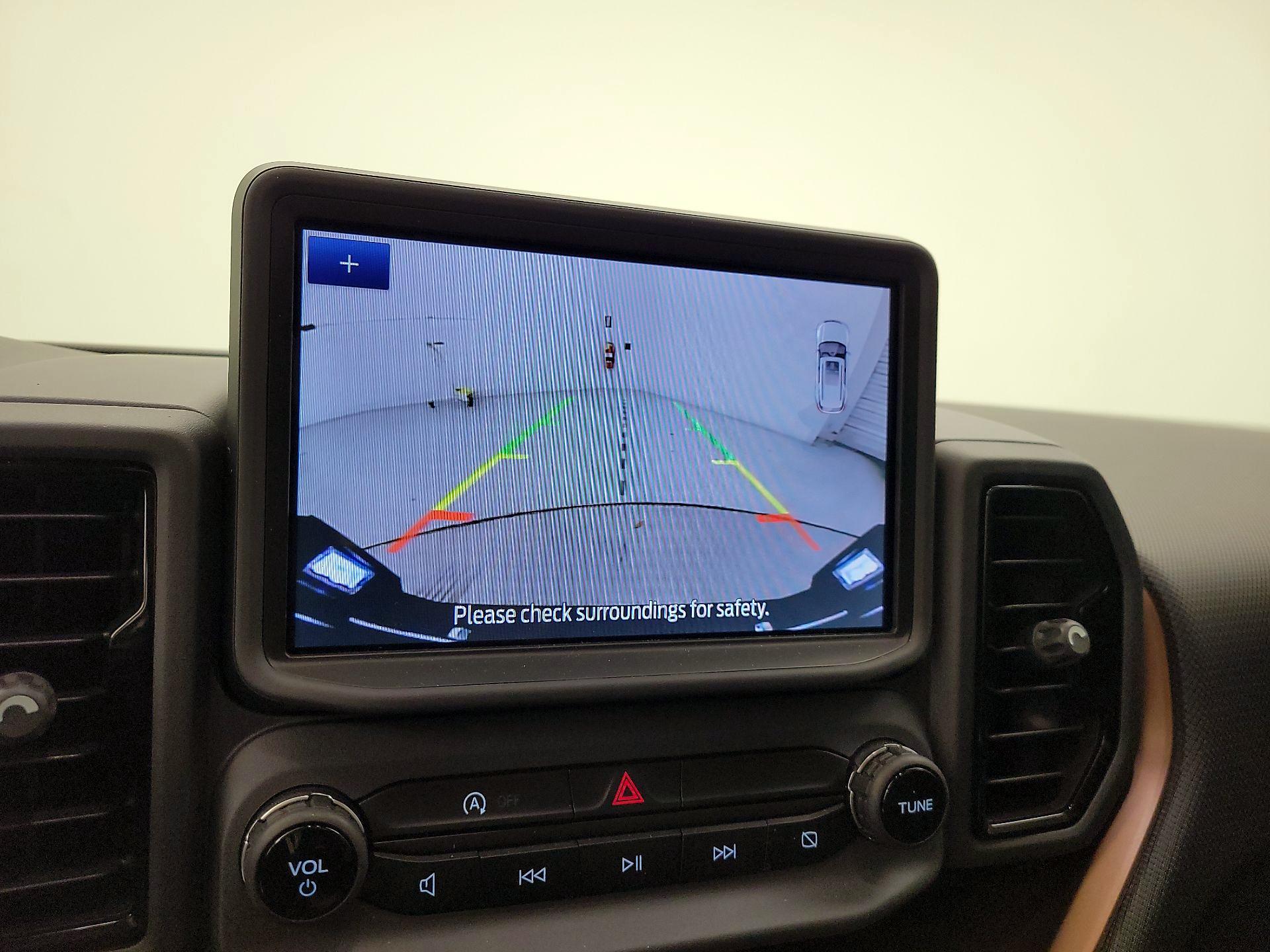 Thumbnail: 2023 Ford Bronco Sport - 13