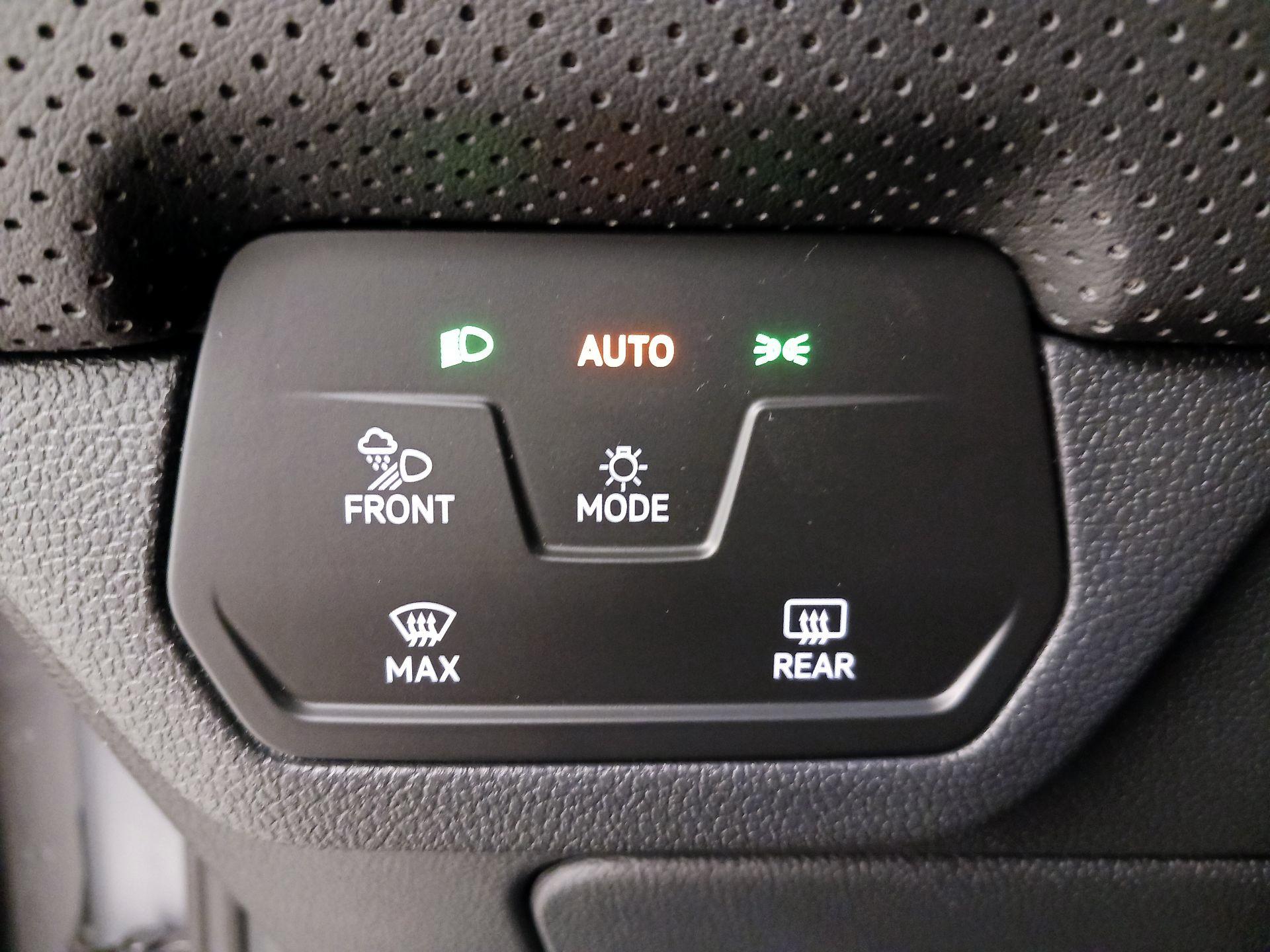 Thumbnail: 2024 Volkswagen Atlas - 13