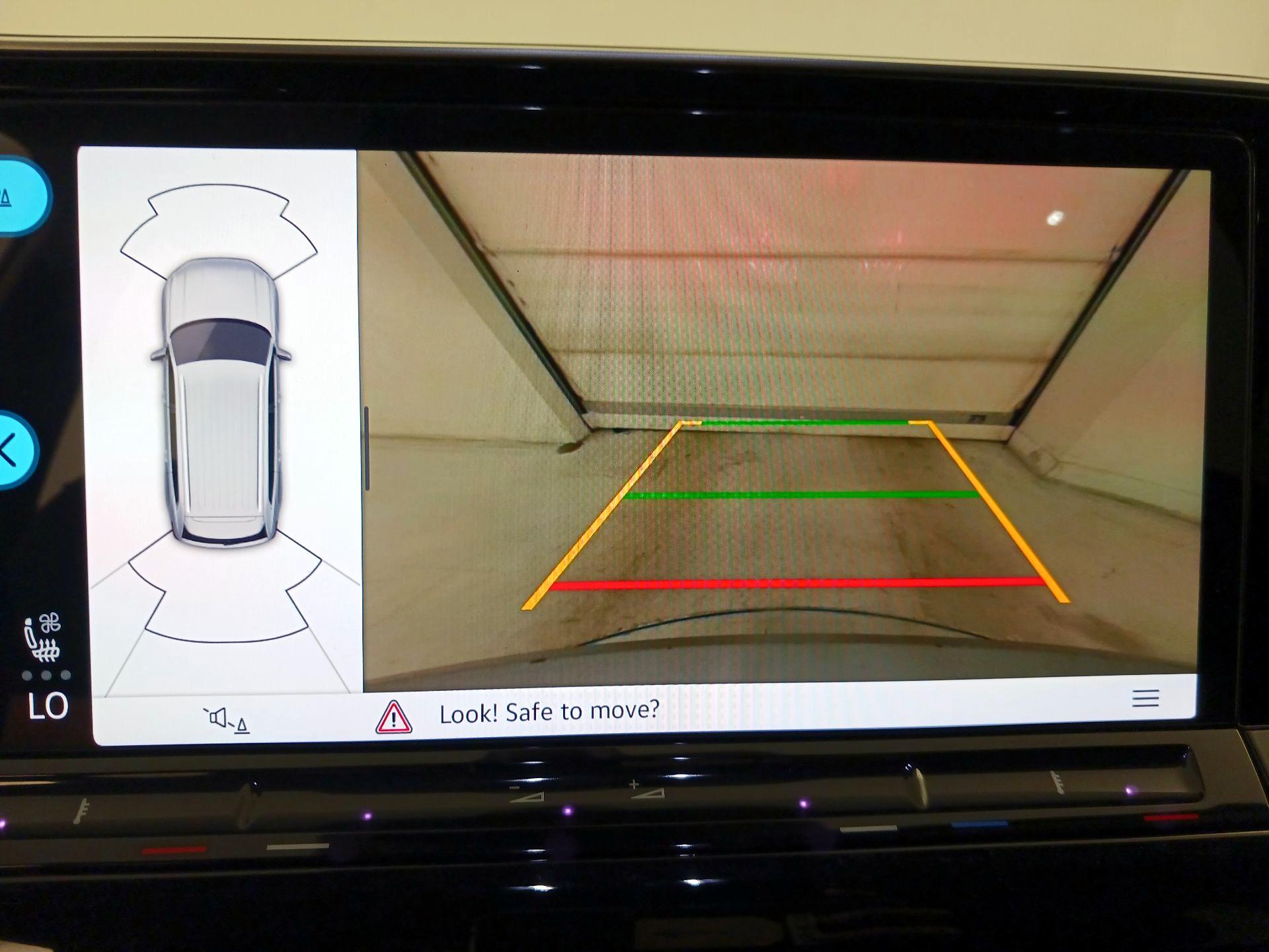 Thumbnail: 2024 Volkswagen Atlas - 15